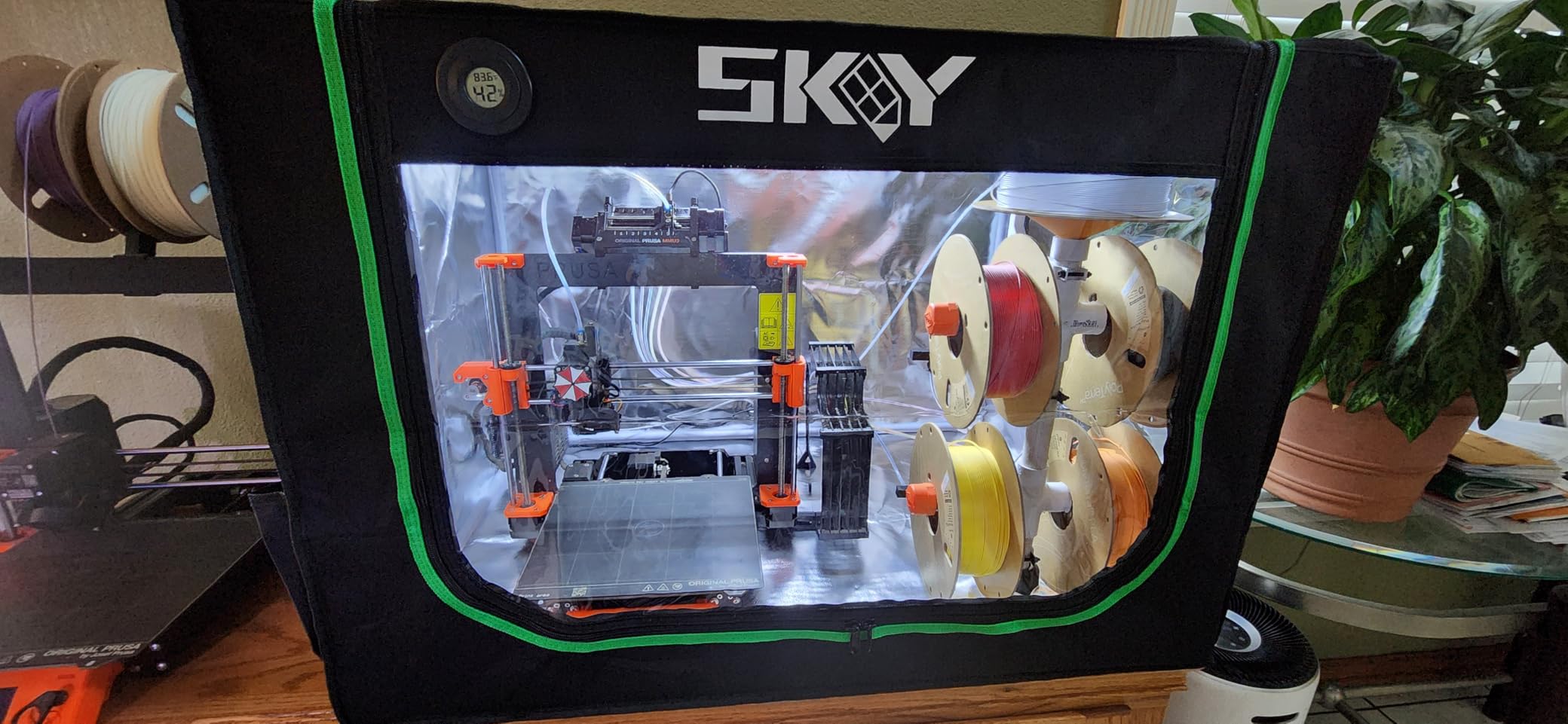 Update 3D Printer Enclosure with LED Light, Smoke Exhaust Kit, Thermo-Hygrometer,Fireproof Dustproof Tent Constant Temperature Protective Cover for Bambu Lab A1,A1 Mini,840 * 580 * 580mm customer photo 2