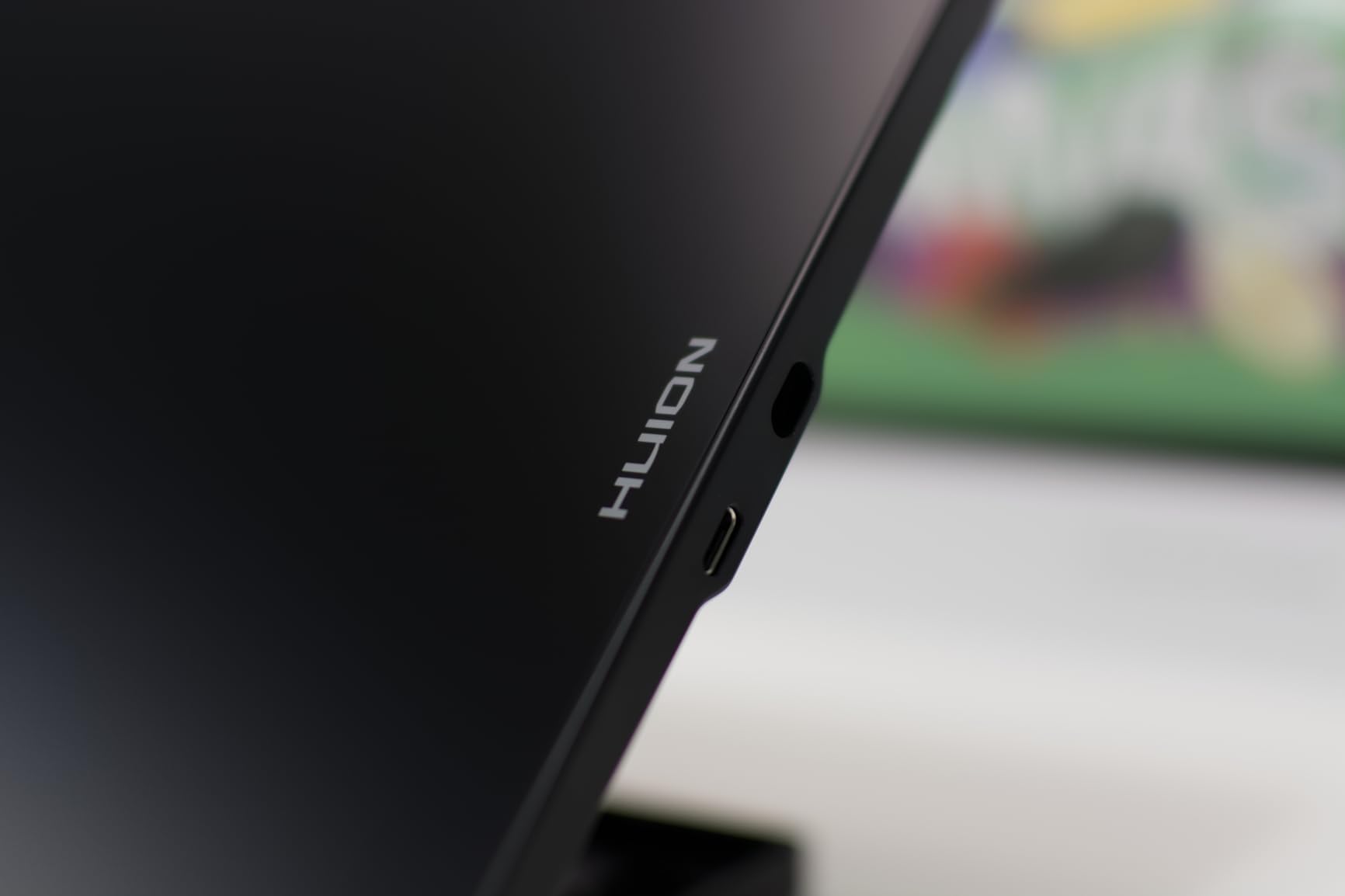 HUION KAMVAS 16 (Gen 3) Drawing Tablet with Screen, 15.8 inch 2.5K QHD Art Tablet with Full Laminated Anti-Sparkle Glass, 99% sRGB, PenTech 4.0, 16384 Pen Pressure, Dual Dials for Mac, PC, Android customer photo 2