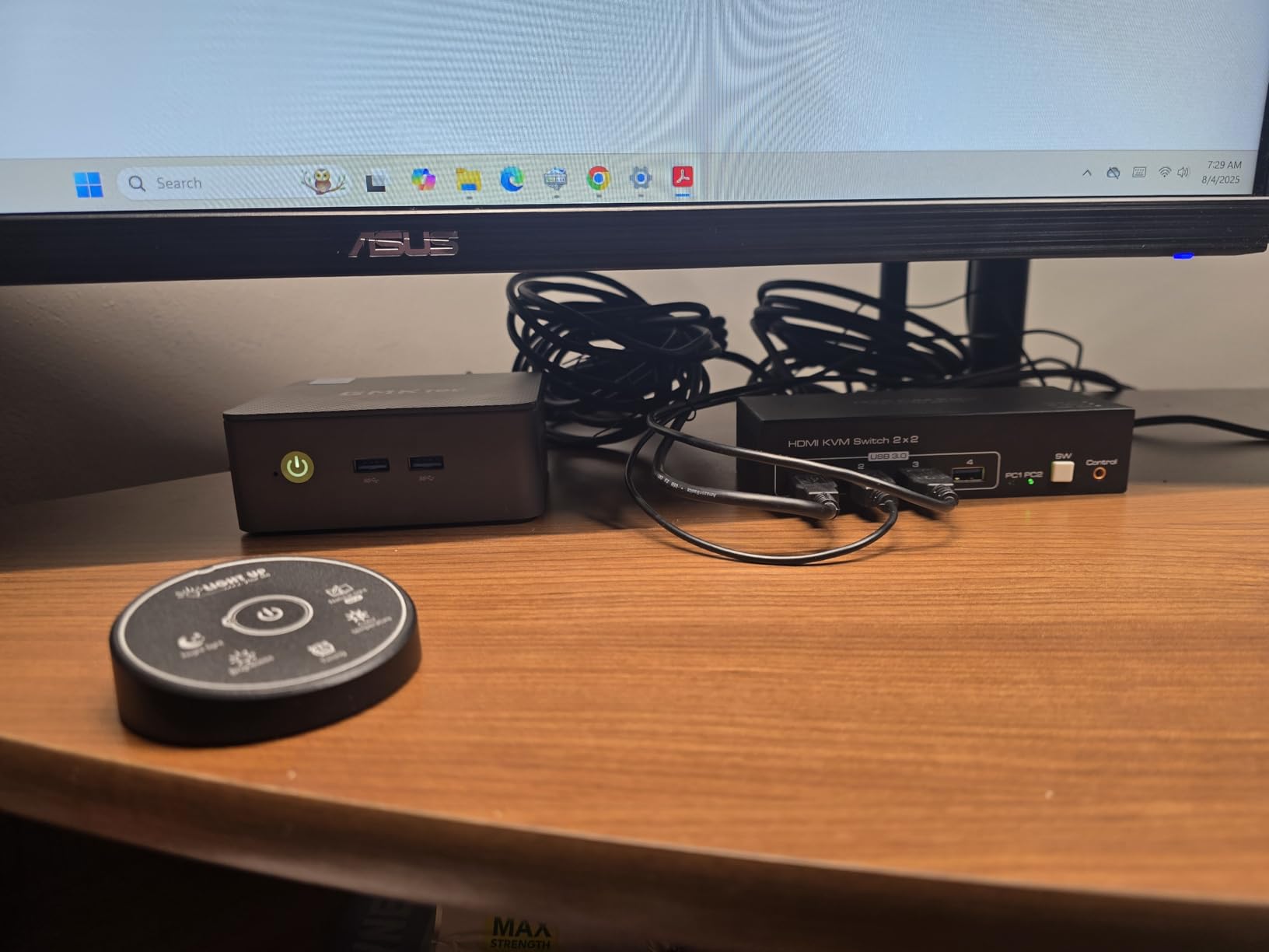 8K HDMI KVM Switch 2 Monitors 2 Computers Support 8K 60Hz 4K 120Hz KVM Switcher for Two PC Share Dual Monitors and 4 USB 3.0 Devices Support Copy and Extend Mode with External Accessories customer photo 1