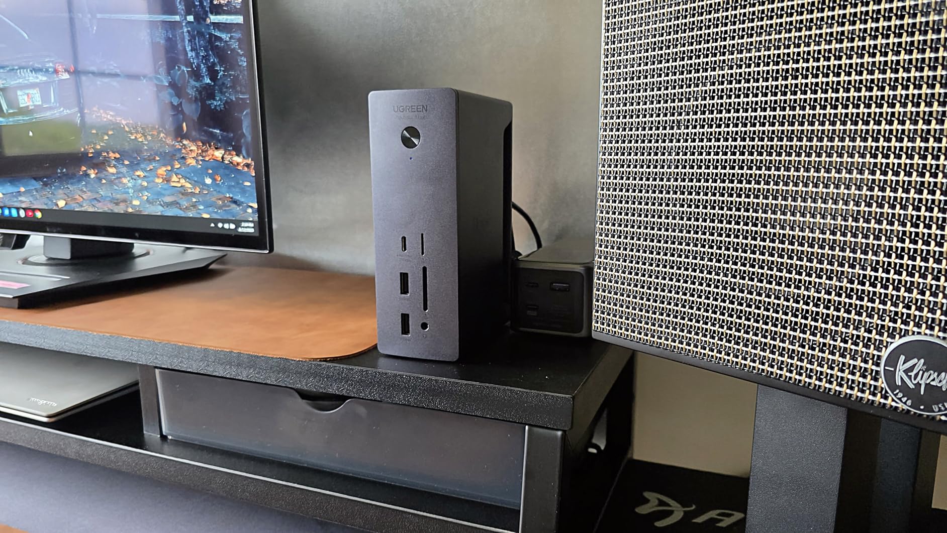 UGREEN Thunderbolt 4 Dock 13-in-1 40Gbps Docking Station with Dual 4K@60Hz Single 8K Display, 90W Charging for Laptop, 2.5GbE, SD/TF 4.0. Revodok Max 213 for MacBook Surface Pro and More customer photo 2