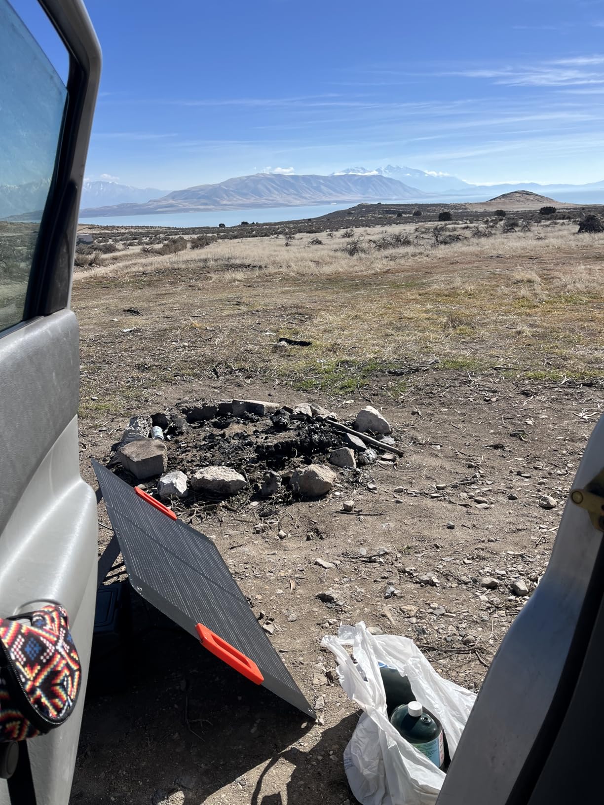 SOKIOVOLA N-Type 16BB 200W Portable Solar Panel for EF/Jackery/Bluetti/Anker Power Station Foldable Solar Panel 25% High Efficiency IP68 Waterproof for Outdoor Trip RV Camping Blackout Off Grid customer photo 1