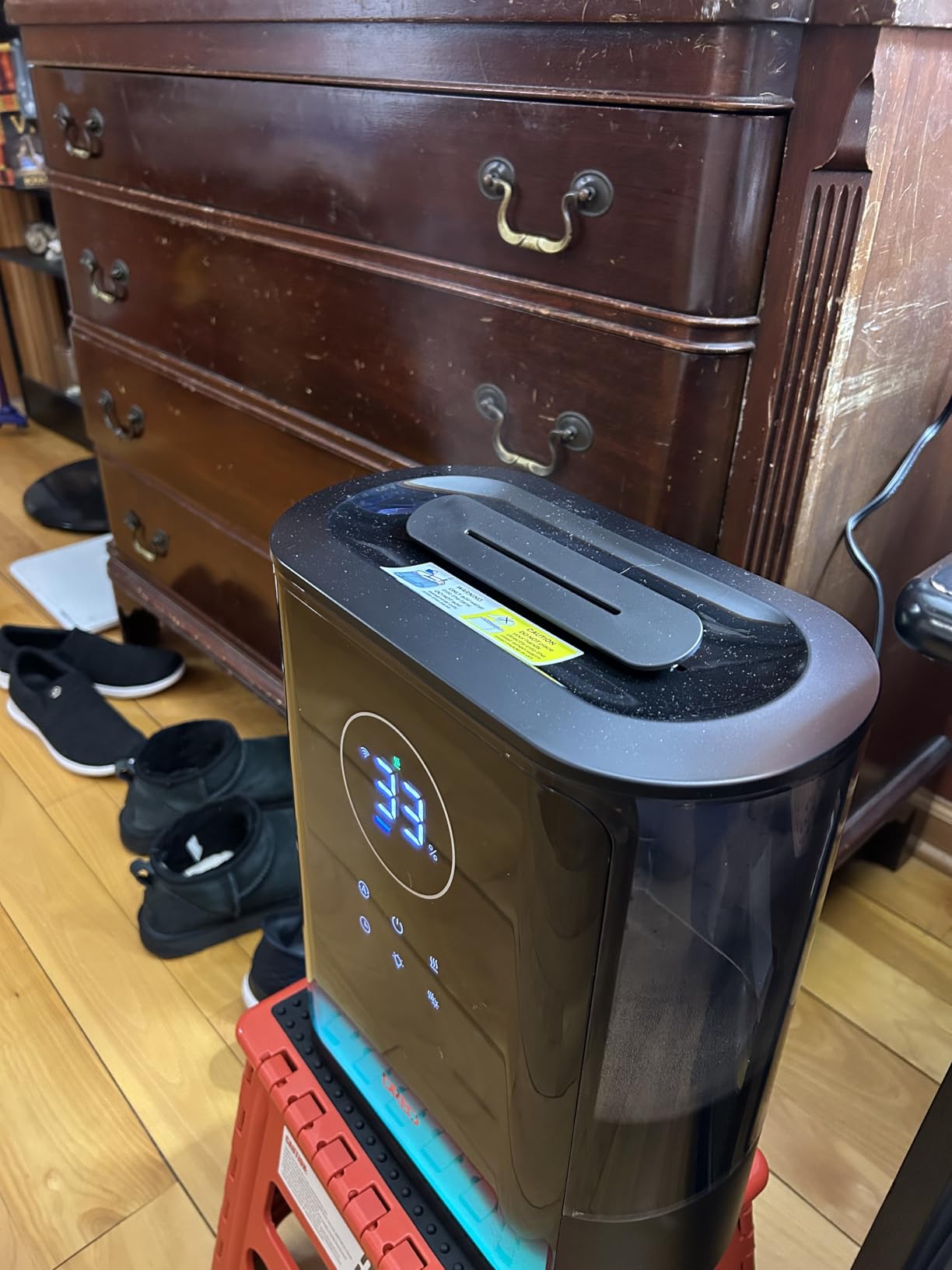 DREO 8L Smart Humidifier Large Room 600ft², HM717S, 80H Runtime Supersized Warm and Cool Mist Humidifiers for Bedroom Baby, 28dB Quiet Air Humidifier for Plants Indoor, Home, Whole House, Silver customer photo 1