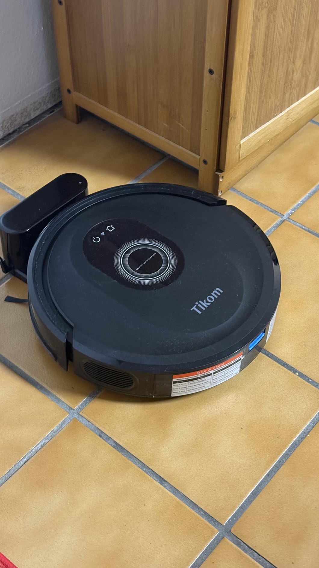 Tikom Robot Vacuum and Mop Combo, 5000Pa Robotic Vacuum Cleaner, 150 Min Max, App & Remote Control, Ideal for Hard Floor, Carpet, Pet Hair, Self-Charge(G8000 Max) customer photo 1