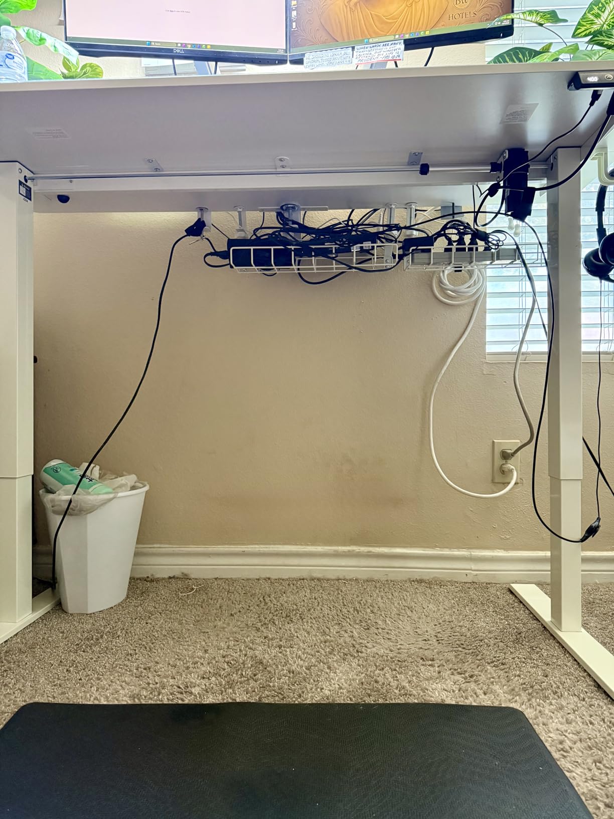 Veken 55 Inch Large Electric Standing Desk, Sit to Stand Up, Heights Adjustable, Work Home Office Computer Table, White customer photo 1