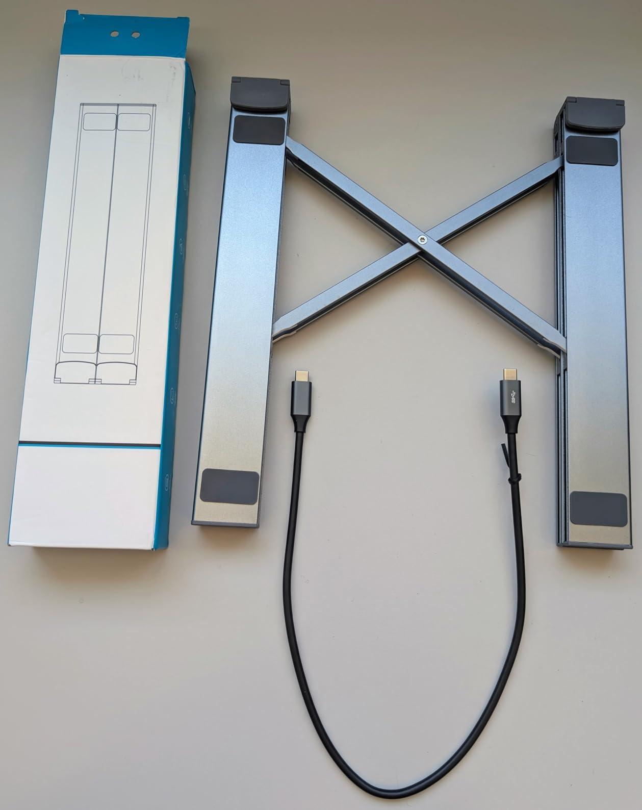 5-in-1 USB C Hub Adjustable Aluminum Laptop Stand, 4-Port USB A 3.0 with 5Gbps Data Transfer USB C Hub Docking Station [Charging Not Supported] for MacBookPro/Air/Dell/HP/Lenovo customer photo 1