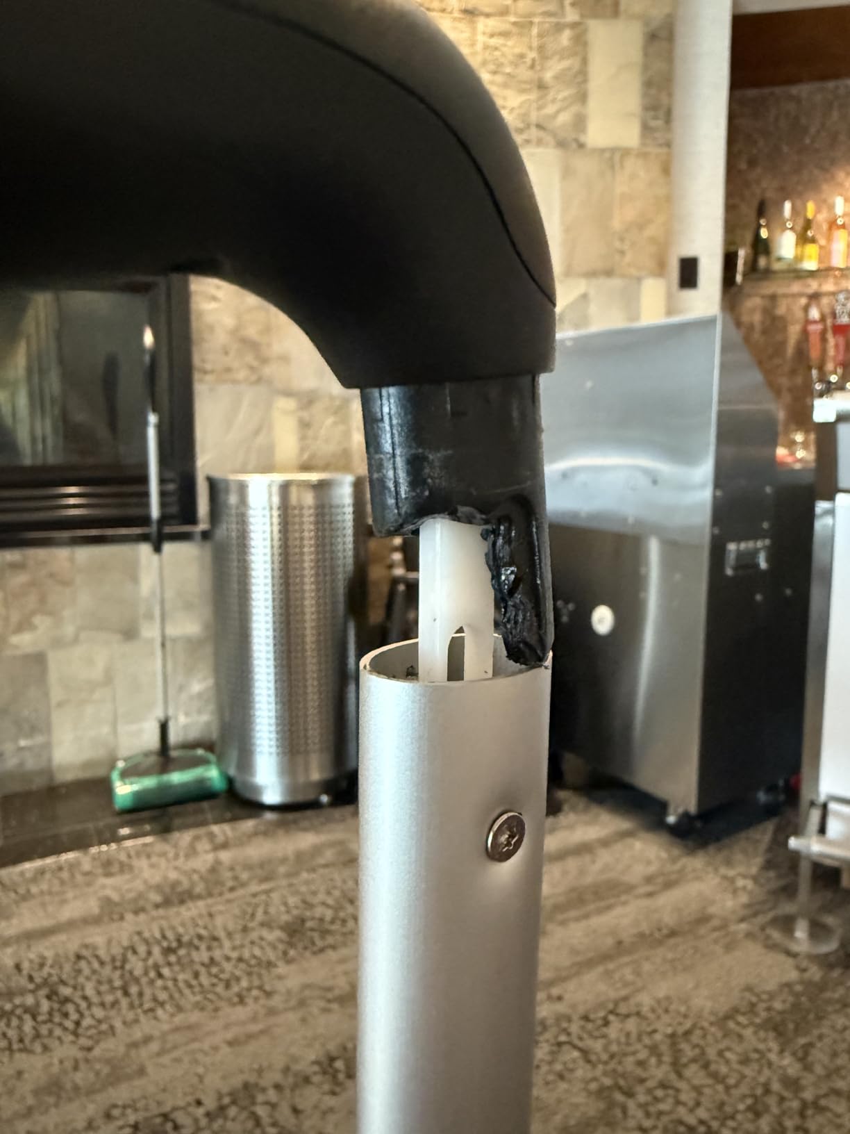 VANGUARD ALTA FLY 55T G2 DSLR Camera Backpack, 8 Wheel Spinner/Trolley, Black customer photo 2