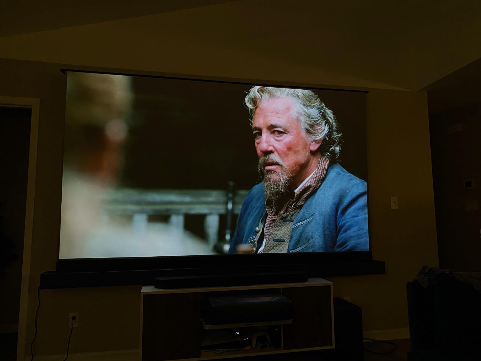 NexiGo Aurora Pro MKII, 4K Tri-Color Laser UST Projector, 30000:1 Contrast Ratio, Dynamic Iris & Laser Dimming, 0.21:1 Throw Ratio, Dolby Vision & Atmos, HDR10+, 3D, 4.2ms ~ 8ms Low Latency customer photo 1