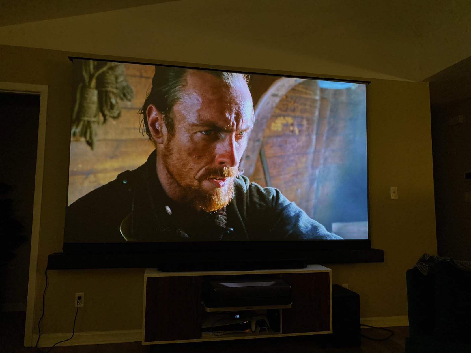 NexiGo Aurora Pro MKII, 4K Tri-Color Laser UST Projector, 30000:1 Contrast Ratio, Dynamic Iris & Laser Dimming, 0.21:1 Throw Ratio, Dolby Vision & Atmos, HDR10+, 3D, 4.2ms ~ 8ms Low Latency customer photo 2