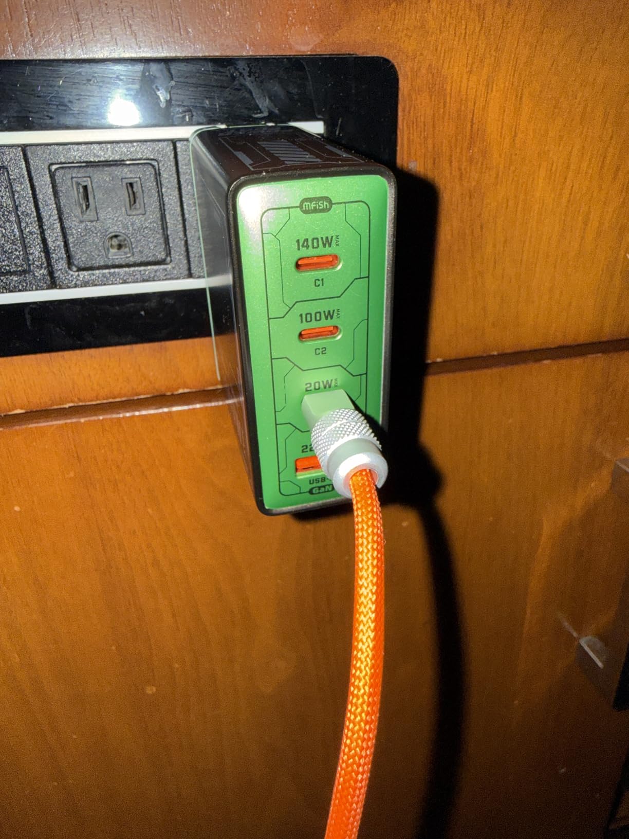 Mfish E-Rhino 140W USB-C Charger, True PD 3.1 GaN Fast Charger, 4-Port (3 USB-C + 1 USB-A) Foldable Plug Power Adapter for MacBook Pro 16