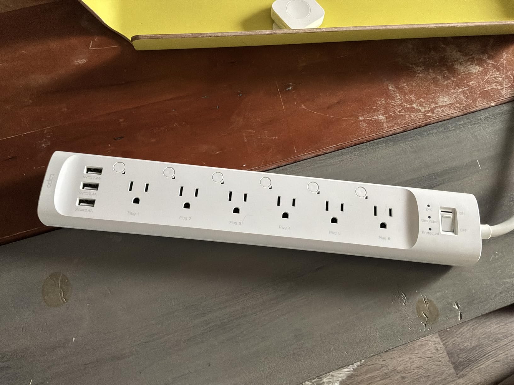 Tapo Smart Wi-Fi Power Strip - Matter Compatible, Energy Monitoring, Surge Protection, 6 Individually Controlled Outlets & 3 USB Ports, Works with Alexa, Google Assistant, Siri & Bixby - Tapo P316M customer photo 2
