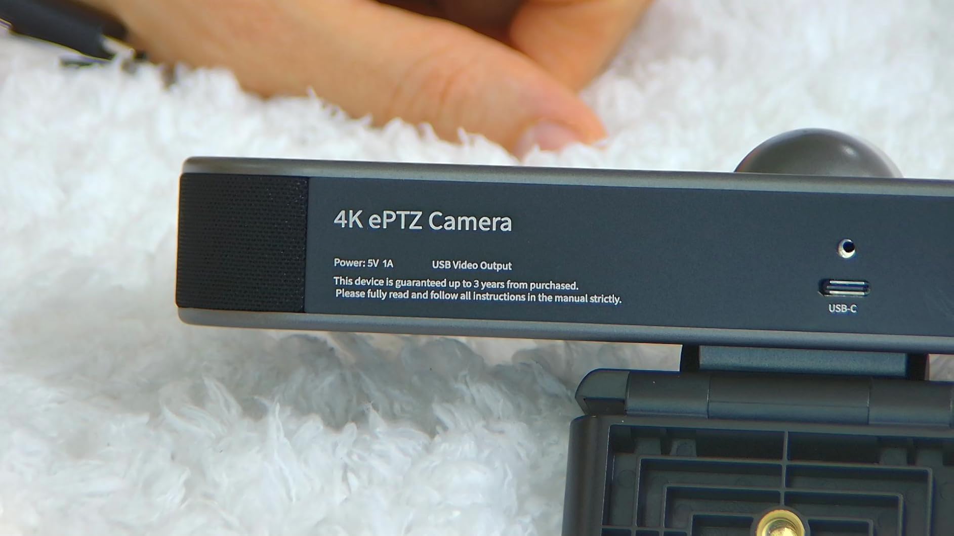 TONGVEO 3-in-1 4K Webcam with Microphones and Speaker, AI Auto-Tracking 5X Digital Zoom Webcam 4K Adjustable Field of View Remote Control customer photo 1