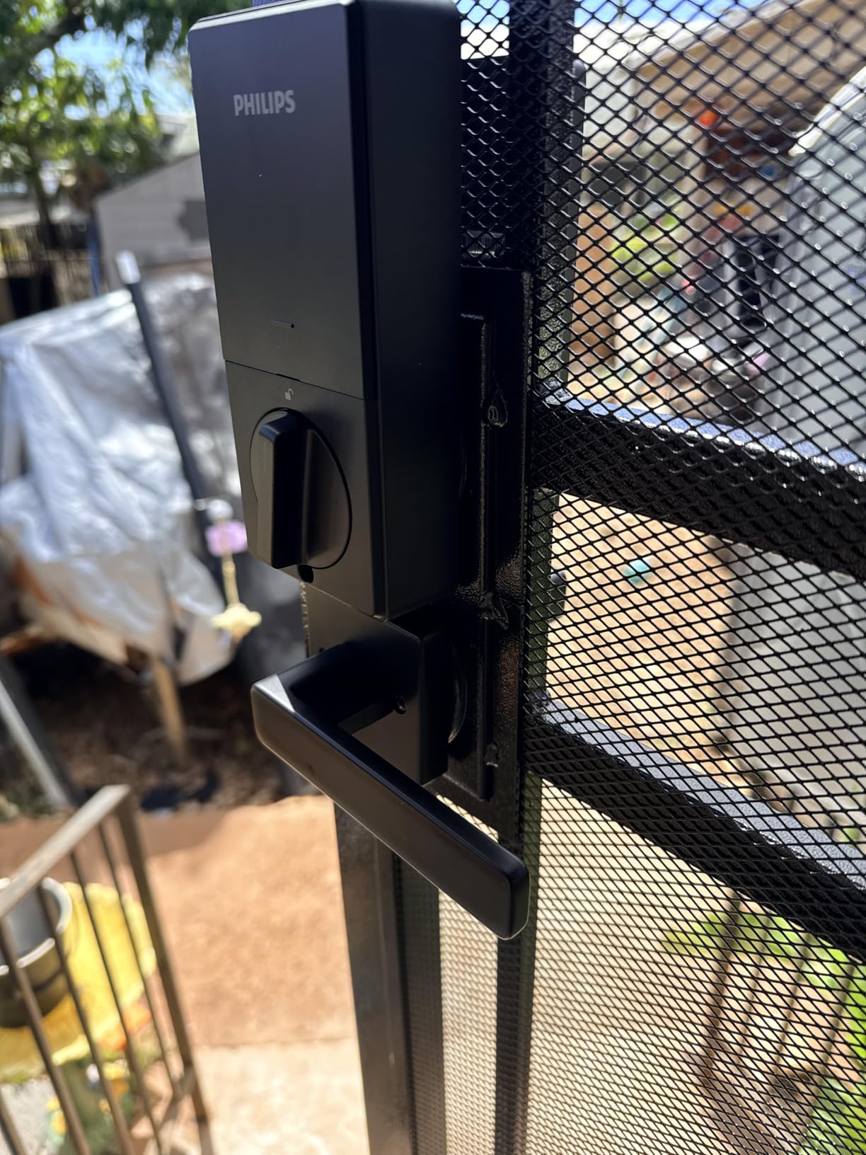 Philips WiFi Keypad Door Lock with Handle, Built-in WiFi, APP Remote Control, Voice & Fingerprint Unlock, Smart Locks for Front Door with Auto Lock, Digital Front Door Lock Set, Keyless Entry Deadbolt customer photo 1