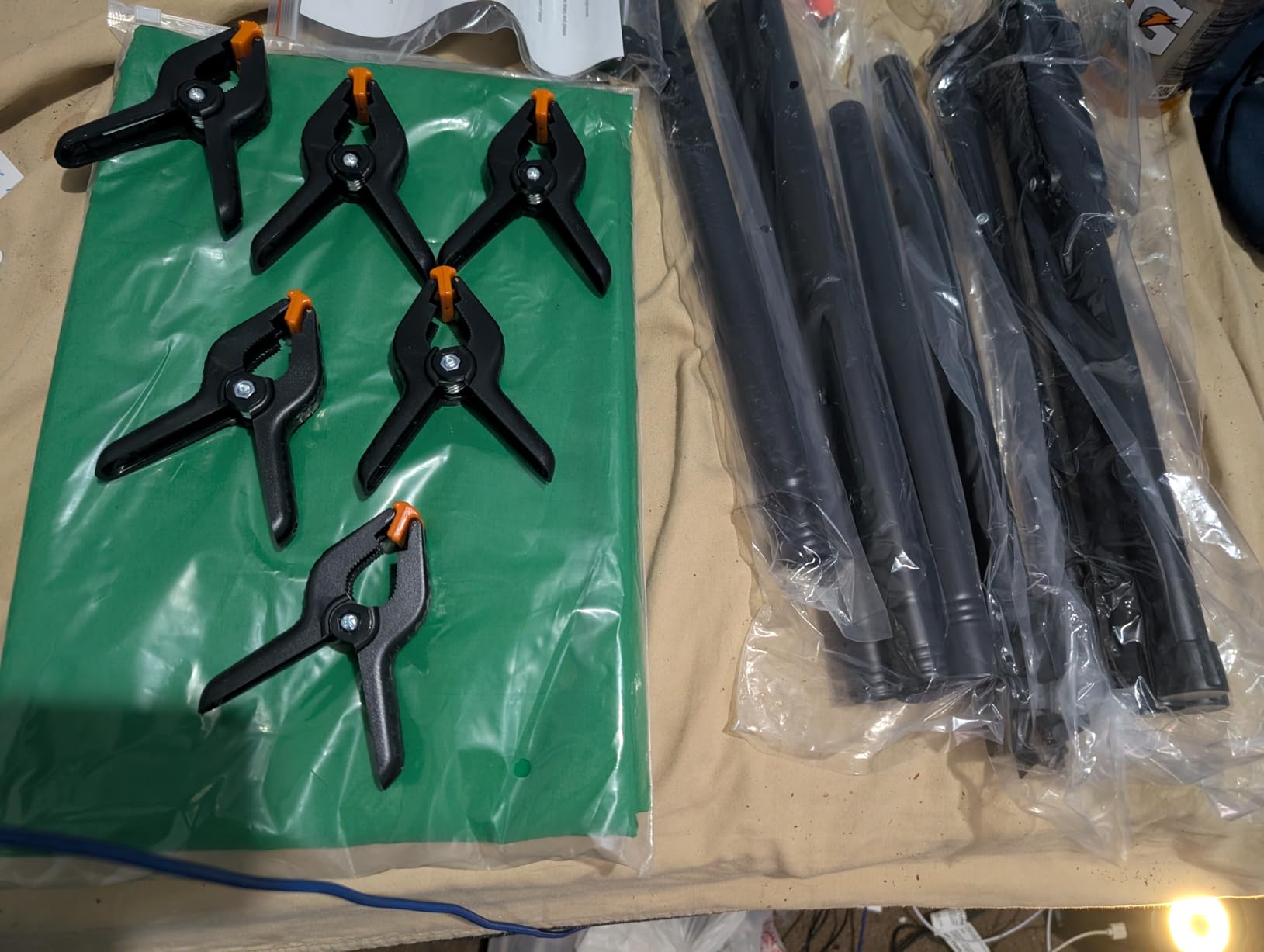 EMART Green Screen Backdrop Kit with Reverse Folding Base, 5x6.5ft Photo Greenscreen Background with Portable T-Shape Stand and 6 Clamps for Photography, Photoshoot, Studio Video Recording, Streaming customer photo 1