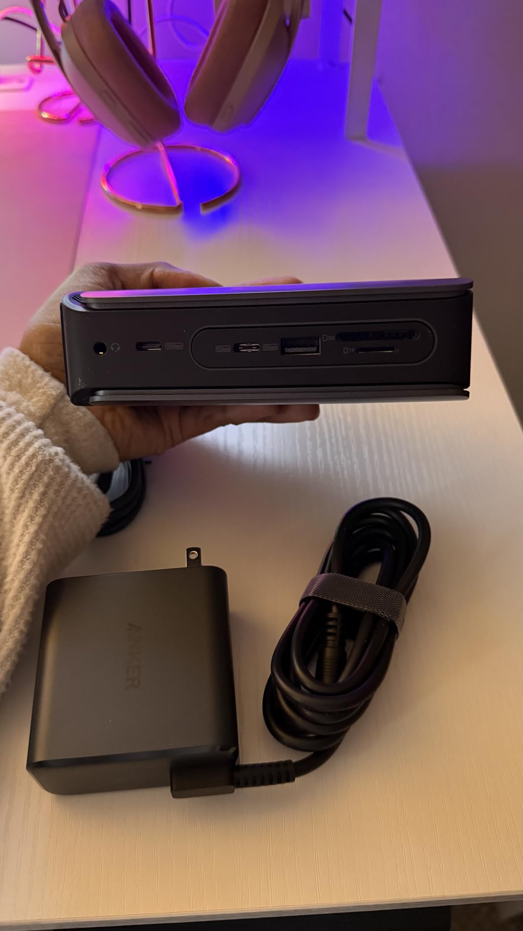 Anker Nano Laptop Docking Station with Detachable Hub, 13-in-1 USB-C Triple Display Docking with 2 HDMI+1 DP, 10 Gbps USB-C, 3 USB-A, Audio, SD/TF, Ethernet, 100W Max PD for Dell, Lenovo, HP, and More customer photo 2