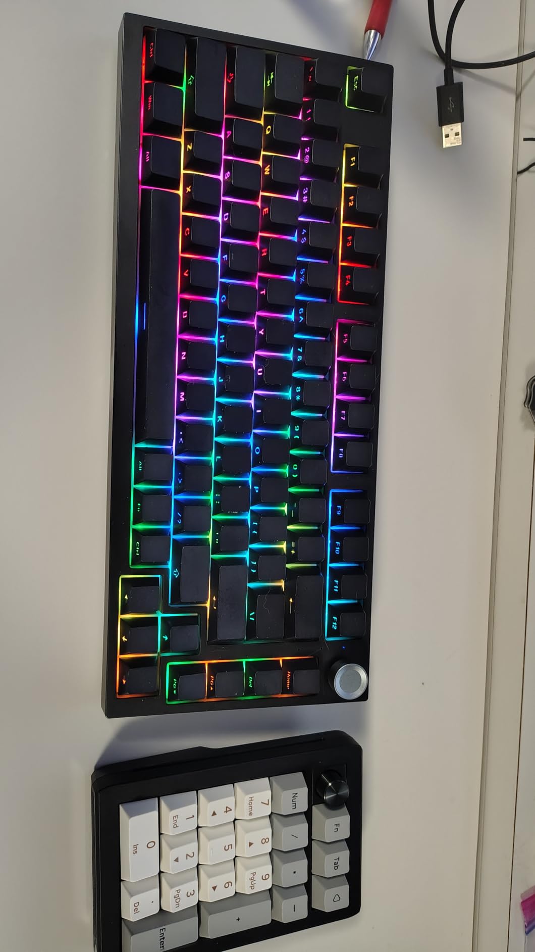 EPOMAKER EK21 VIA Gasket Number Pad with 1000mAh Battery, BT 5.0/2.4GHz/Wired Hot-Swap Numpad customer photo 1