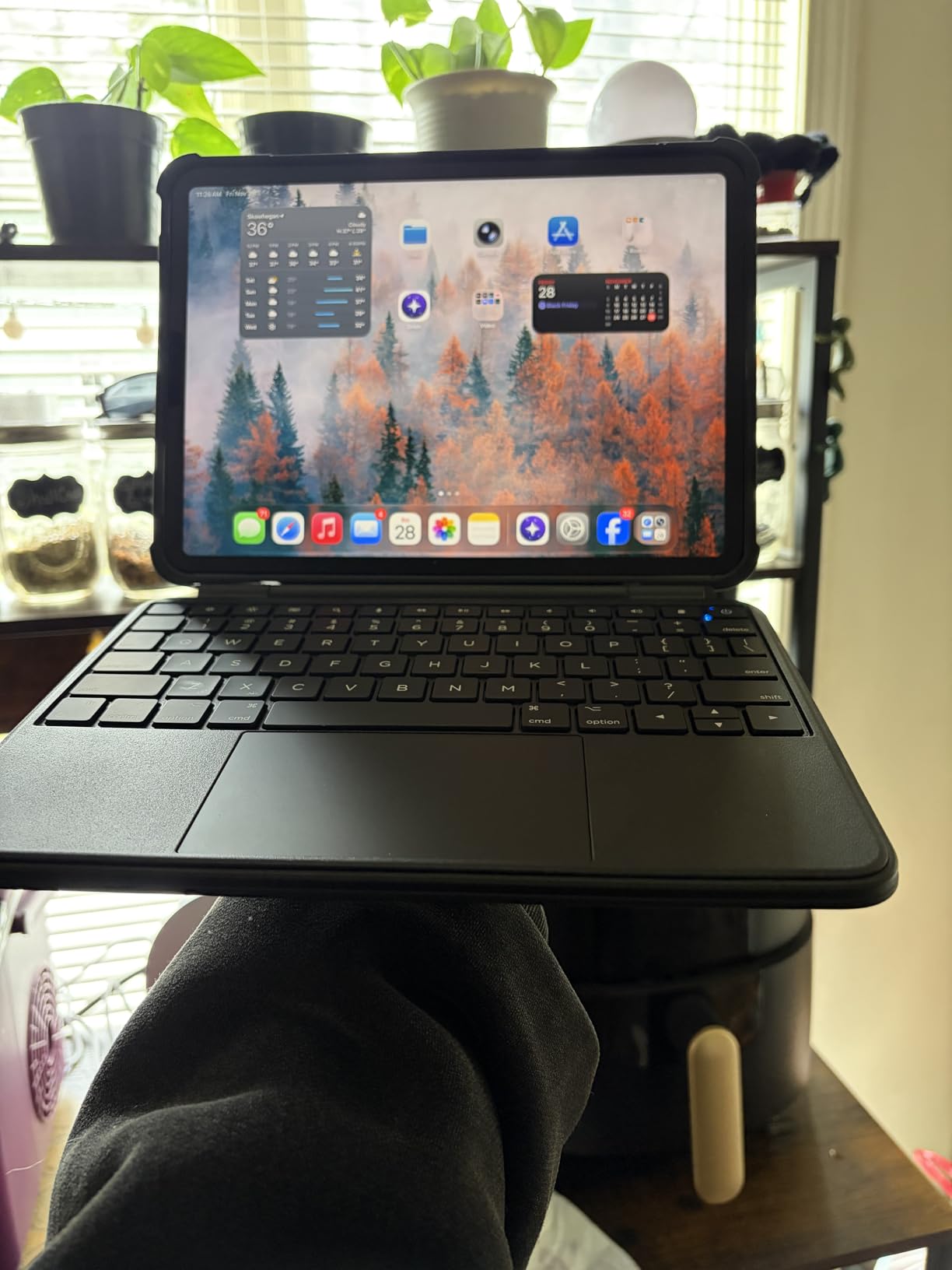 Macally Rugged Keyboard Case for iPad 11th Gen (A16) & 10th Gen (A14) - Military-Grade Protection, Large Trackpad, Backlit, Detachable, Rechargeable - 11 Inch iPad 10th Generation Case with Keyboard customer photo 1