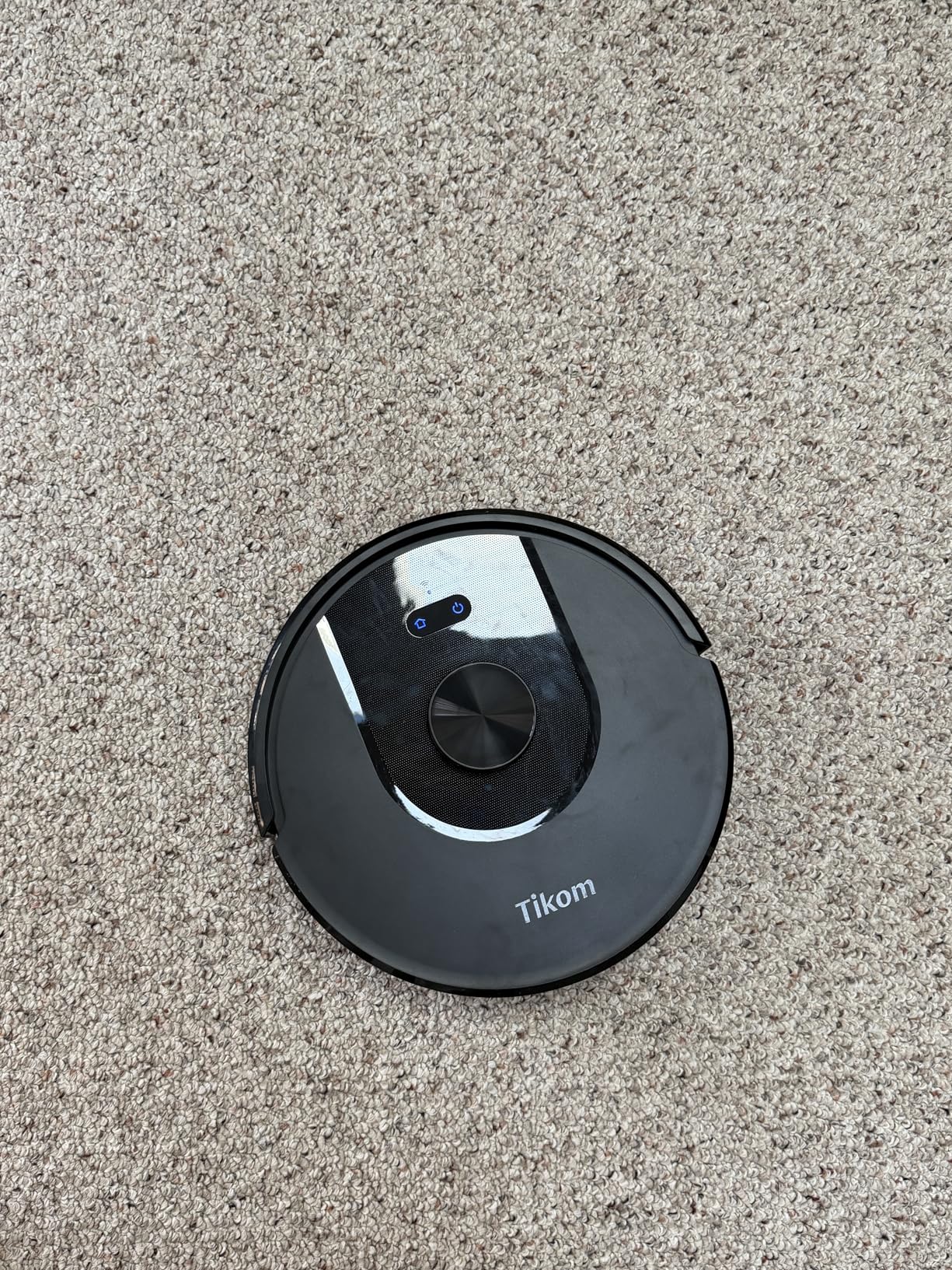 Tikom Robot Vacuum and Mop, 6000Pa Robotic Vacuum Cleaner with Self-Emptying Base, 90 Days Capacity, LiDAR Navigation, Home Mapping, Ideal for Pet Hair, Hard Floors, Carpet (L8000 Plus) customer photo 1