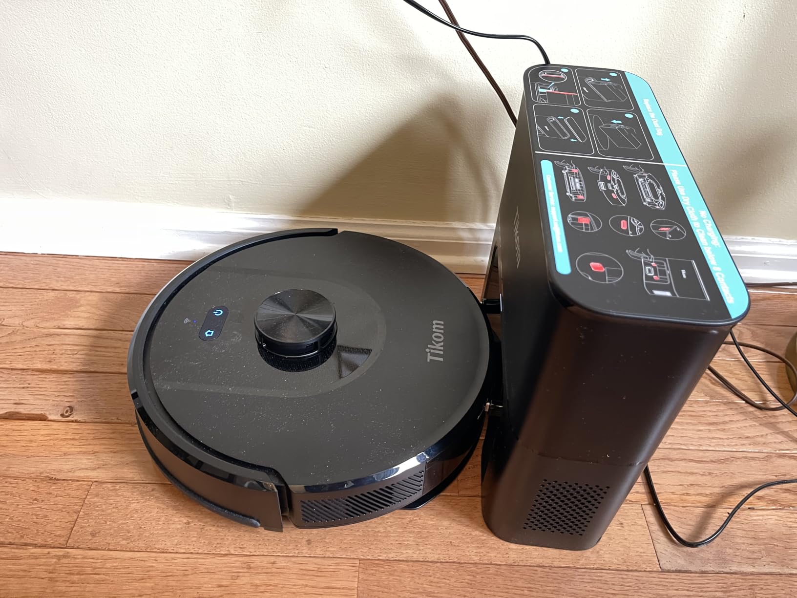 Tikom Robot Vacuum and Mop, 6000Pa Robotic Vacuum Cleaner with Self-Emptying Base, 90 Days Capacity, LiDAR Navigation, Home Mapping, Ideal for Pet Hair, Hard Floors, Carpet (L8000 Plus) customer photo 2