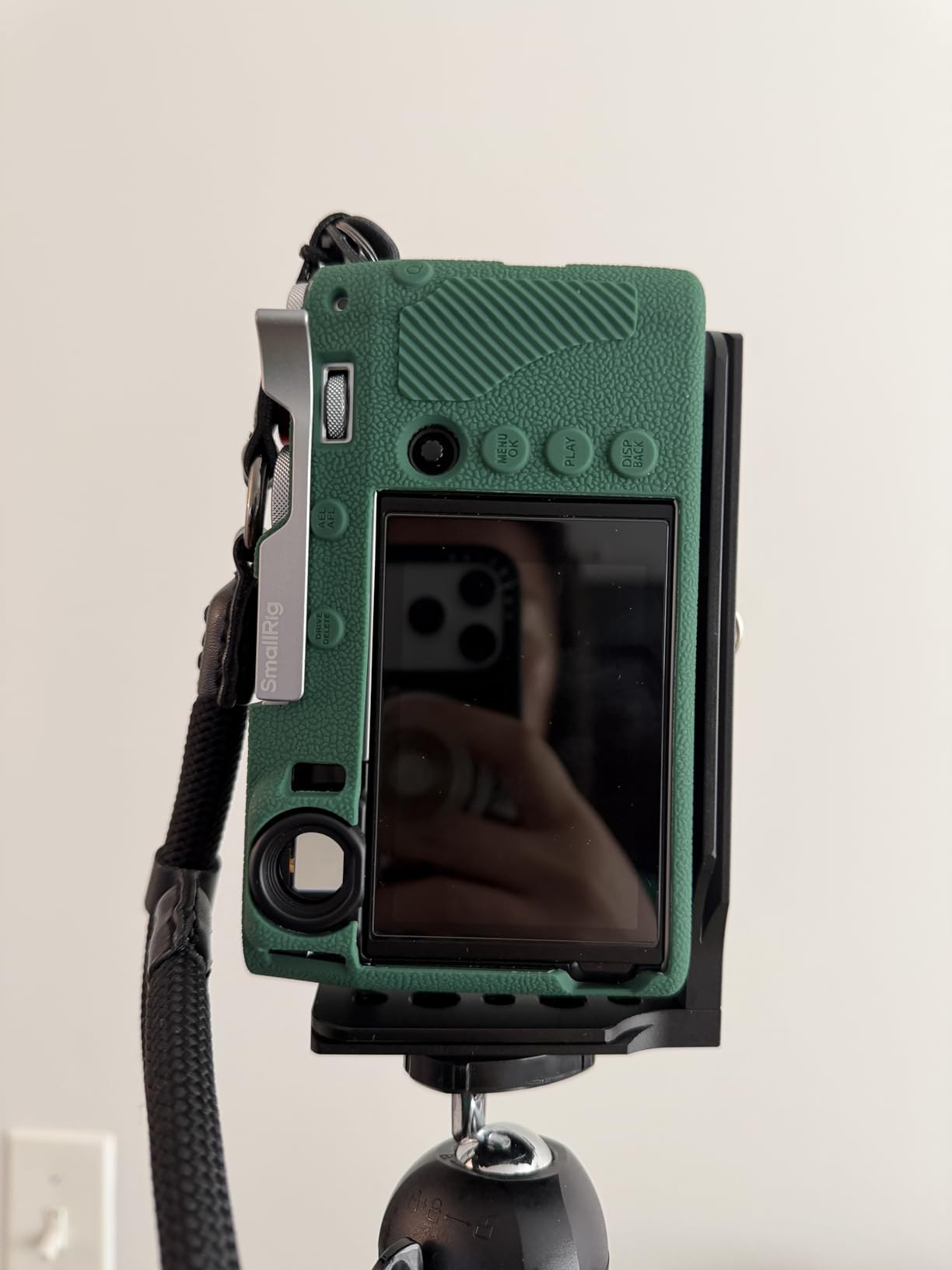 DSLR Camera L Bracket with 1/4