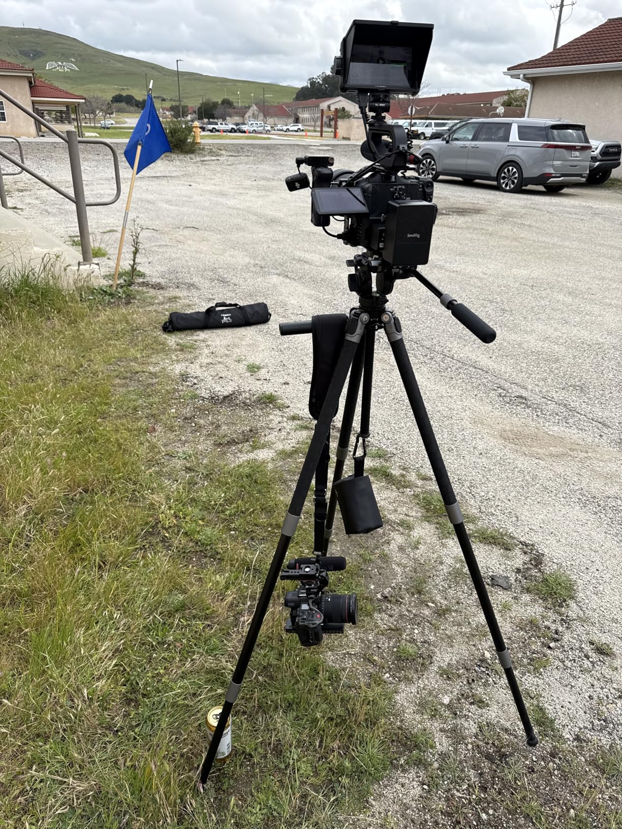 SMALLRIG x Potato Jet TRIBEX SE Hydraulic Aluminum Camera Tripod, with Video Fluid Head, 6kg/13.2lb Load, Max Height 166cm, Professional Video Tripod for Interviews/Wedding/Landscape - 5305 customer photo 1