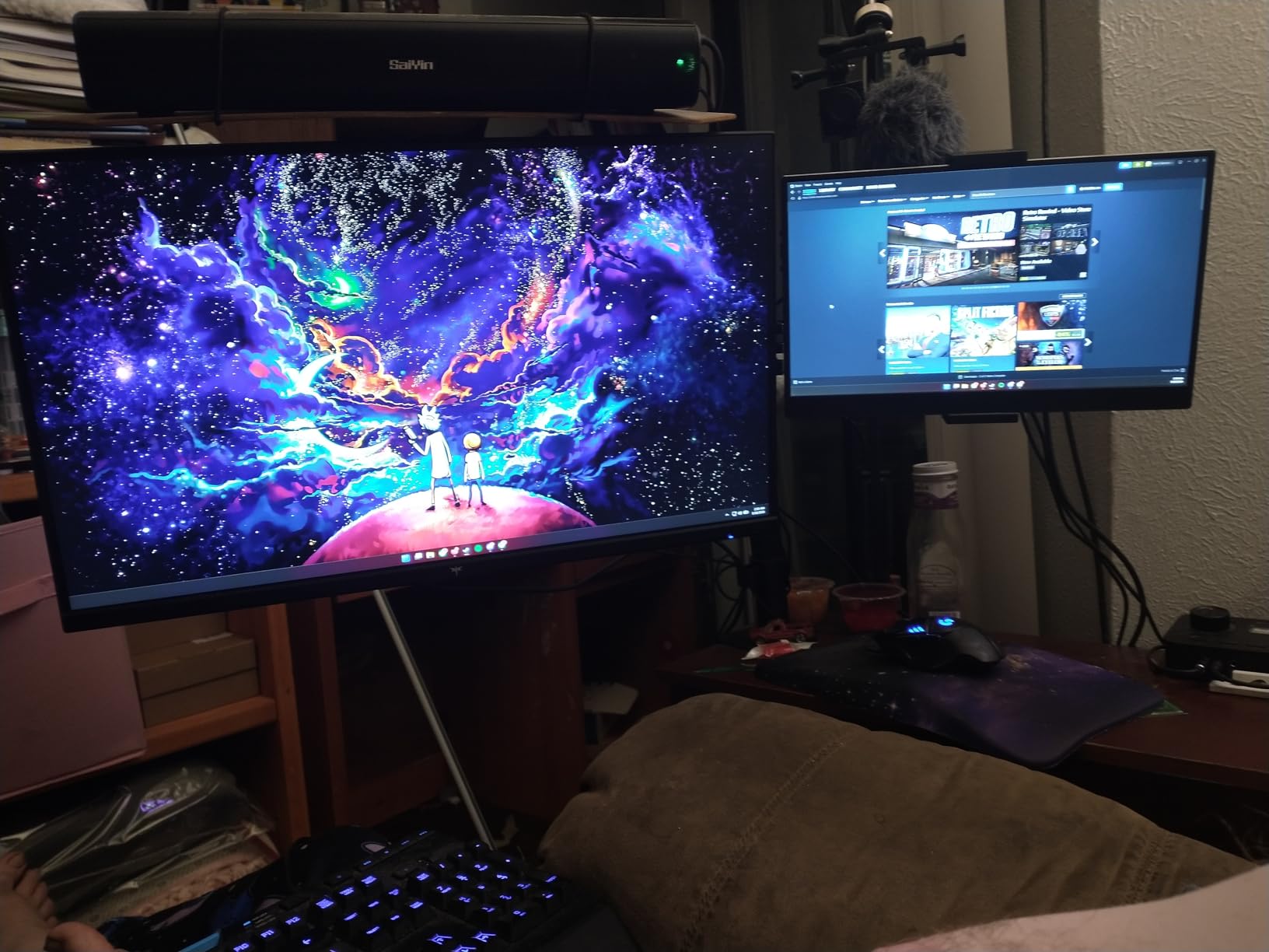 Urmust Tablet Stand for Desk, Adjustable iPad Holder for Bed, 360° Rotation, Sturdy Aluminum Tablet Arm Mount for 4.7