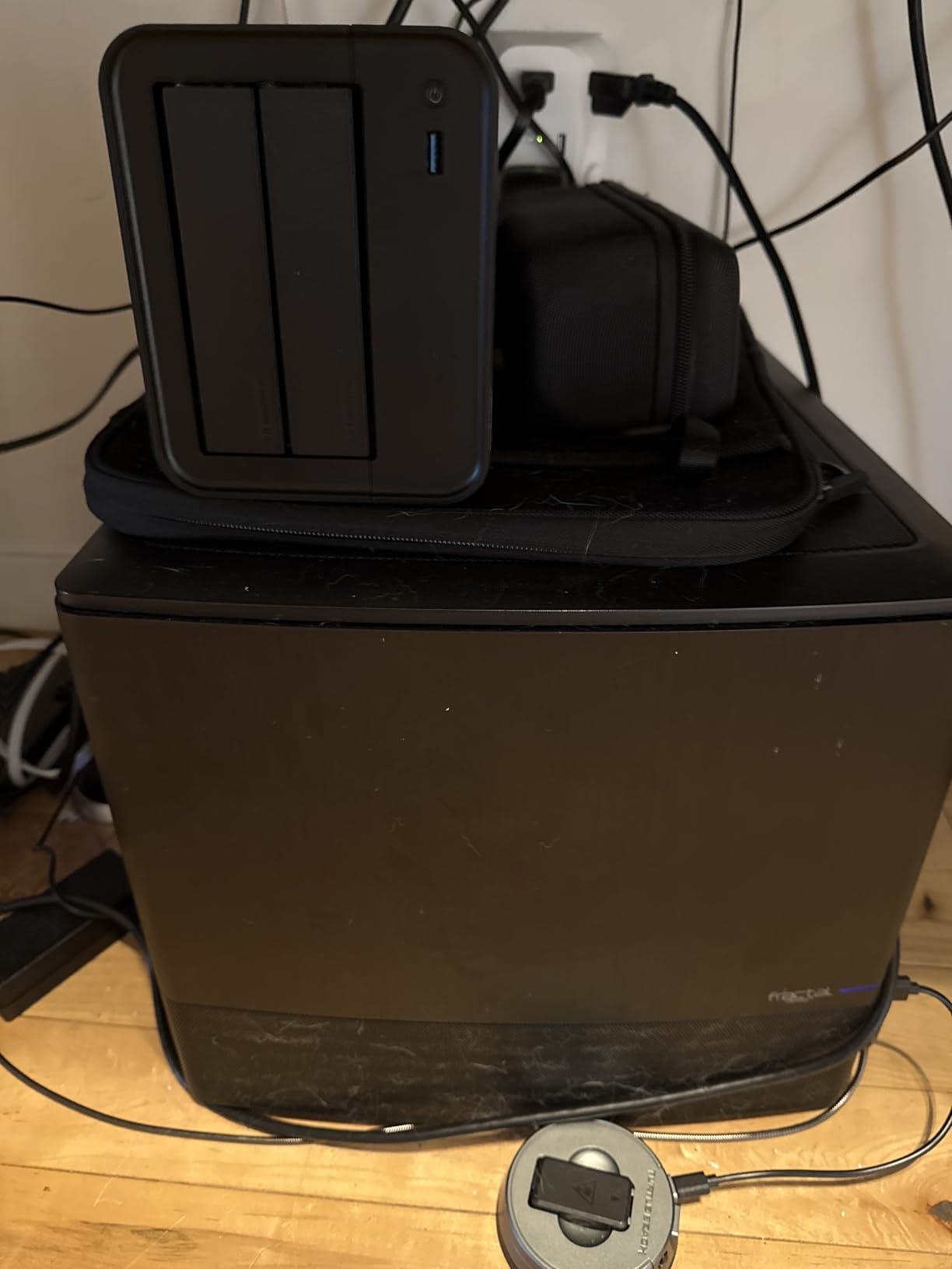 TERRAMASTER F4-425 4-Bay NAS Storage - Intel x86 Quad-Core CPU, 4GB RAM, 2.5GbE LAN, Network Attached Storage Multimedia Server for Home Users (Diskless) customer photo 2