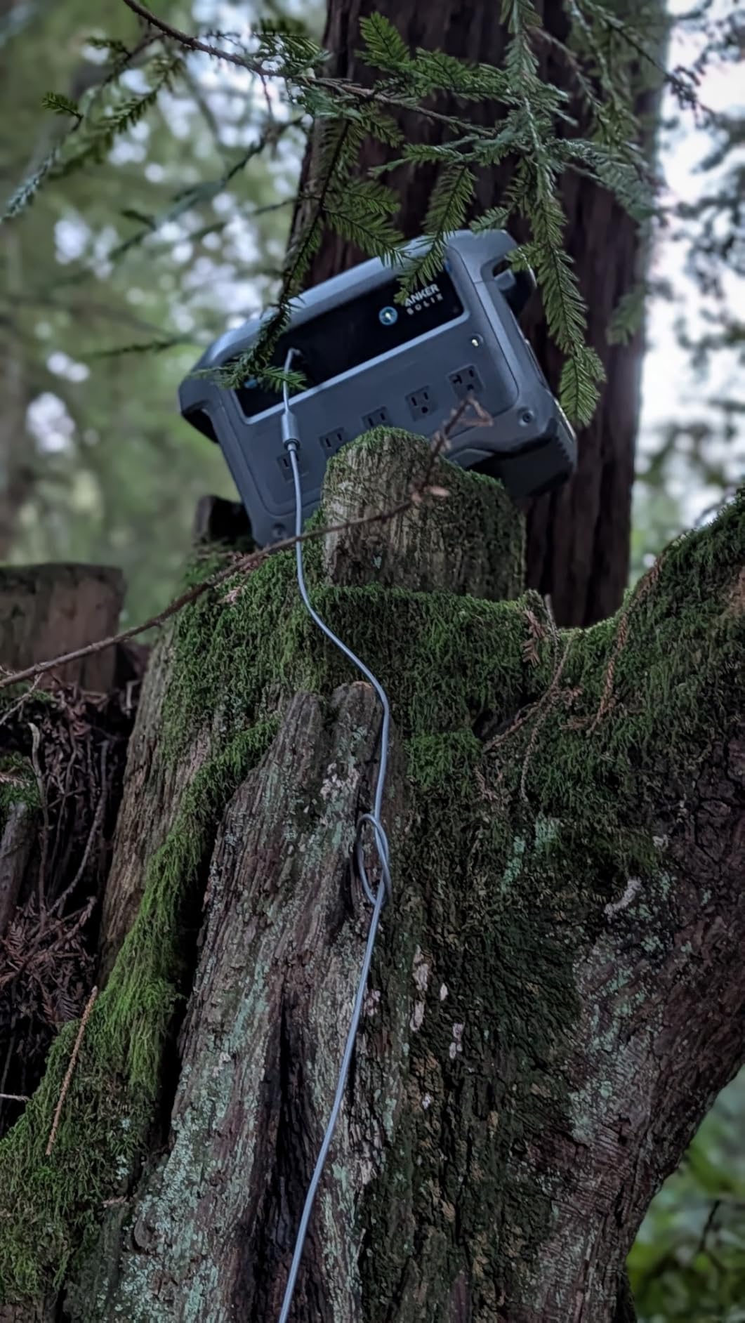 Anker SOLIX C1000 Gen 2 Portable Power Station, 2,000W (Peak 3,000W) Solar Generator, Full Charge in 49 Min, 1,024Wh LiFePO4 Battery for Home Backup, Power Outages, and Camping (Optional Solar Panel) customer photo 1