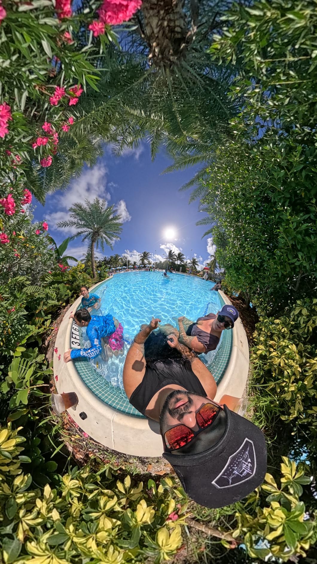 GoPro MAX2 - Waterproof 360 + Traditional Action Camera with Touch Screen, Spherical 8K Video, 29MP 360 Photos, Easy Replaceable Lenses, HyperSmooth Stabilization, 6 Microphones customer photo 1