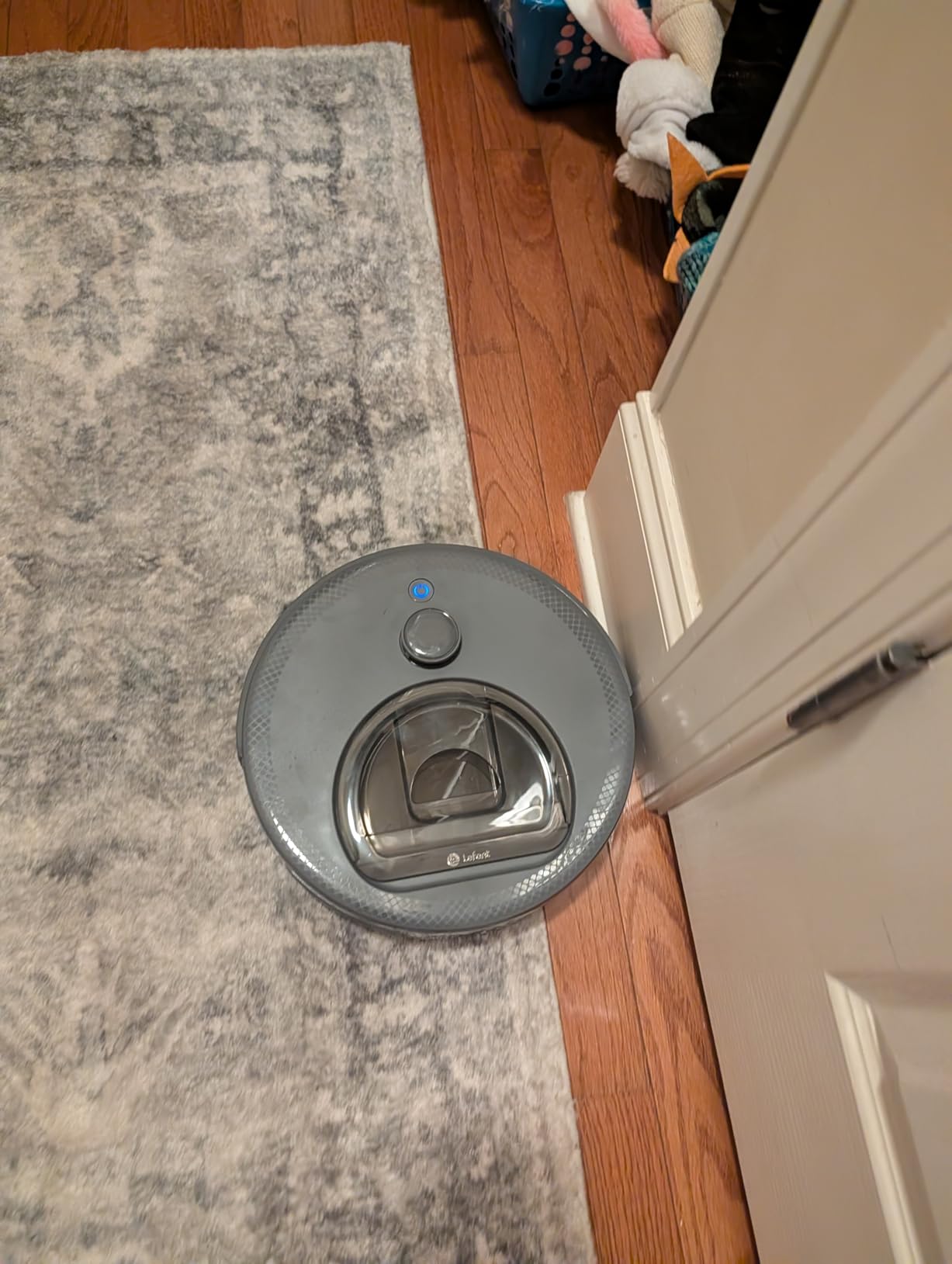 Lefant LiDAR Robot Vacuum and Mop, Smart Mapping and Obstacle Avoidance, Tangle-Free Pet Hair, 2.4G/5G WiFi App Control, Slim Design for Wider Coverage, Carpet Detection, M330 Pro customer photo 2