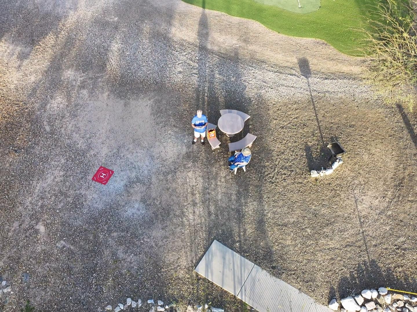 FPVtosky Nighttime Reflective Drone Landing Pad, Fast-fold Double Sided Waterproof Landing Pad Weighted for DJI Mini 5 Pro/4/3 Pro/Mini 4k/Mavic 4/Air 3s/Avata 2/Neo/Flip customer photo 1