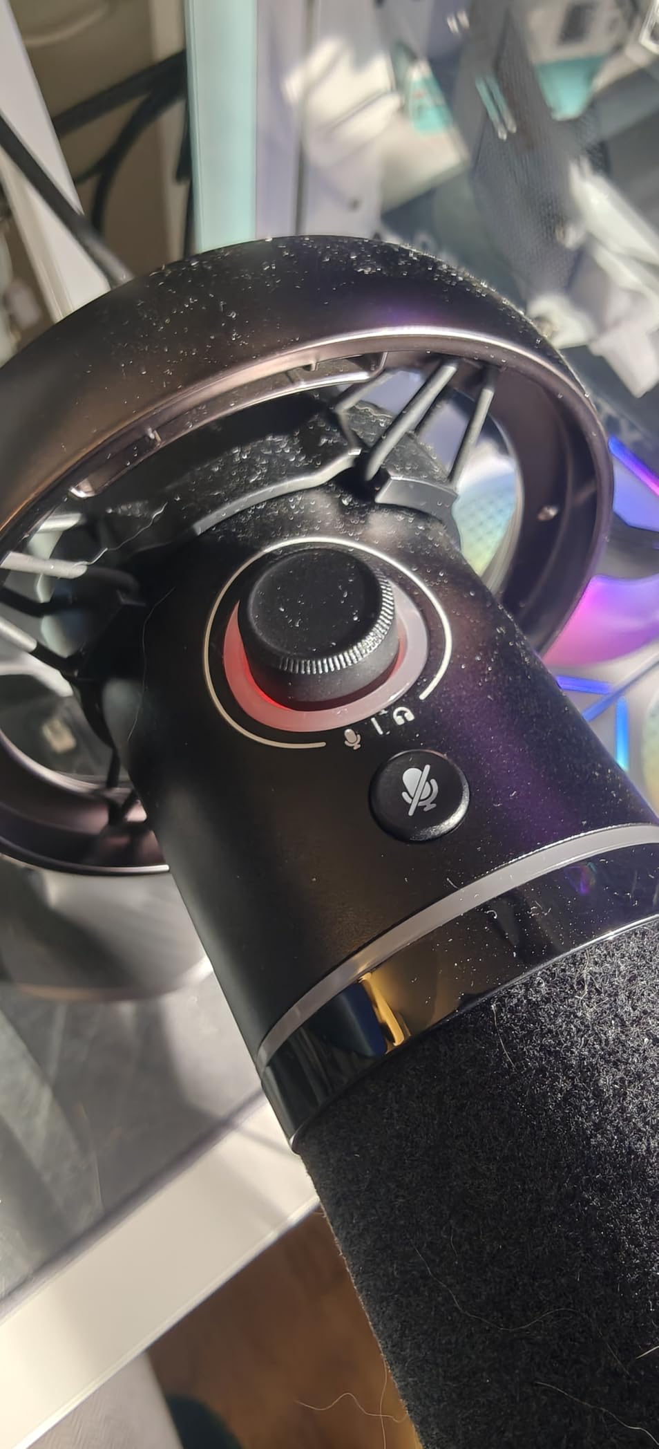 MAONO PD200W Hybrid Wireless Podcast Microphone for PC, Dynamic XLR USB Mic with Desktop Stand, Software, Noise Cancellation, for Vocal Recording, Streaming, Content Creation, Home Studio, Voiceover customer photo 1