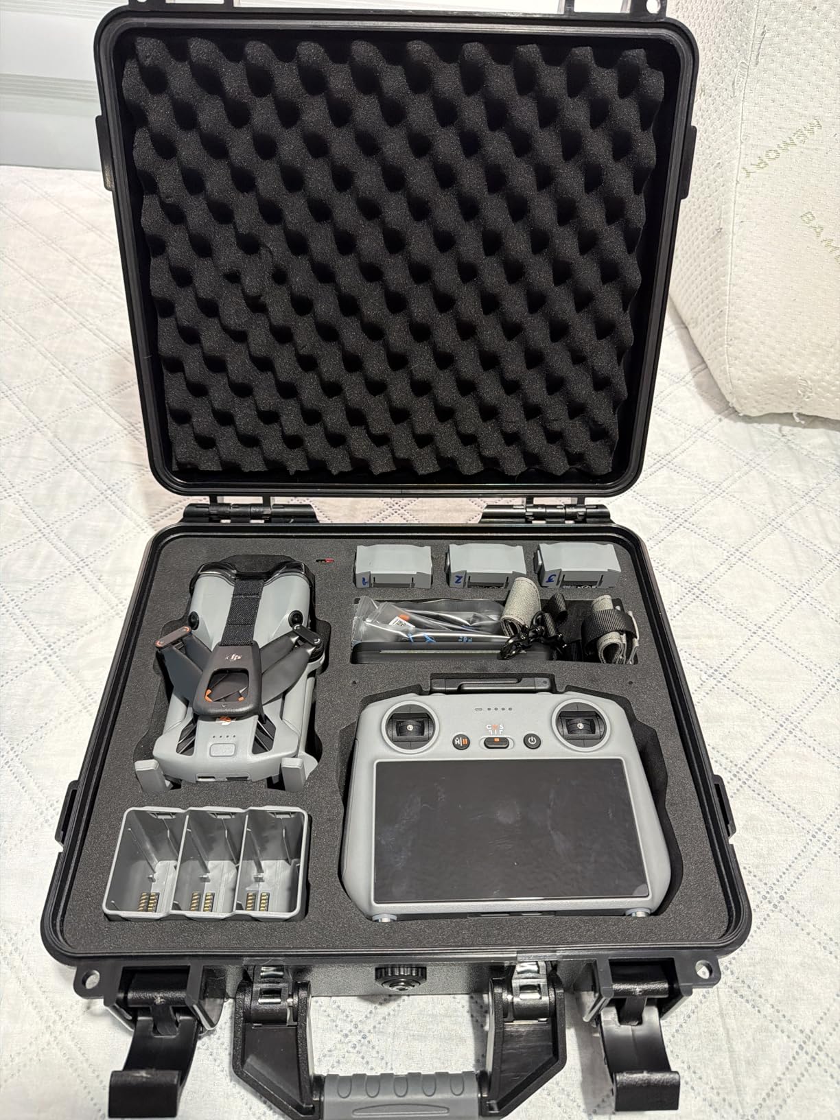 Lekufee Waterproof Hard Carrying Case for DJI Mini 5 Pro Drone, Fly More Combo, DJI RC 2/RC N3, Battery(6 pcs), Charging Hub, and other Accessories(Case Only) customer photo 2