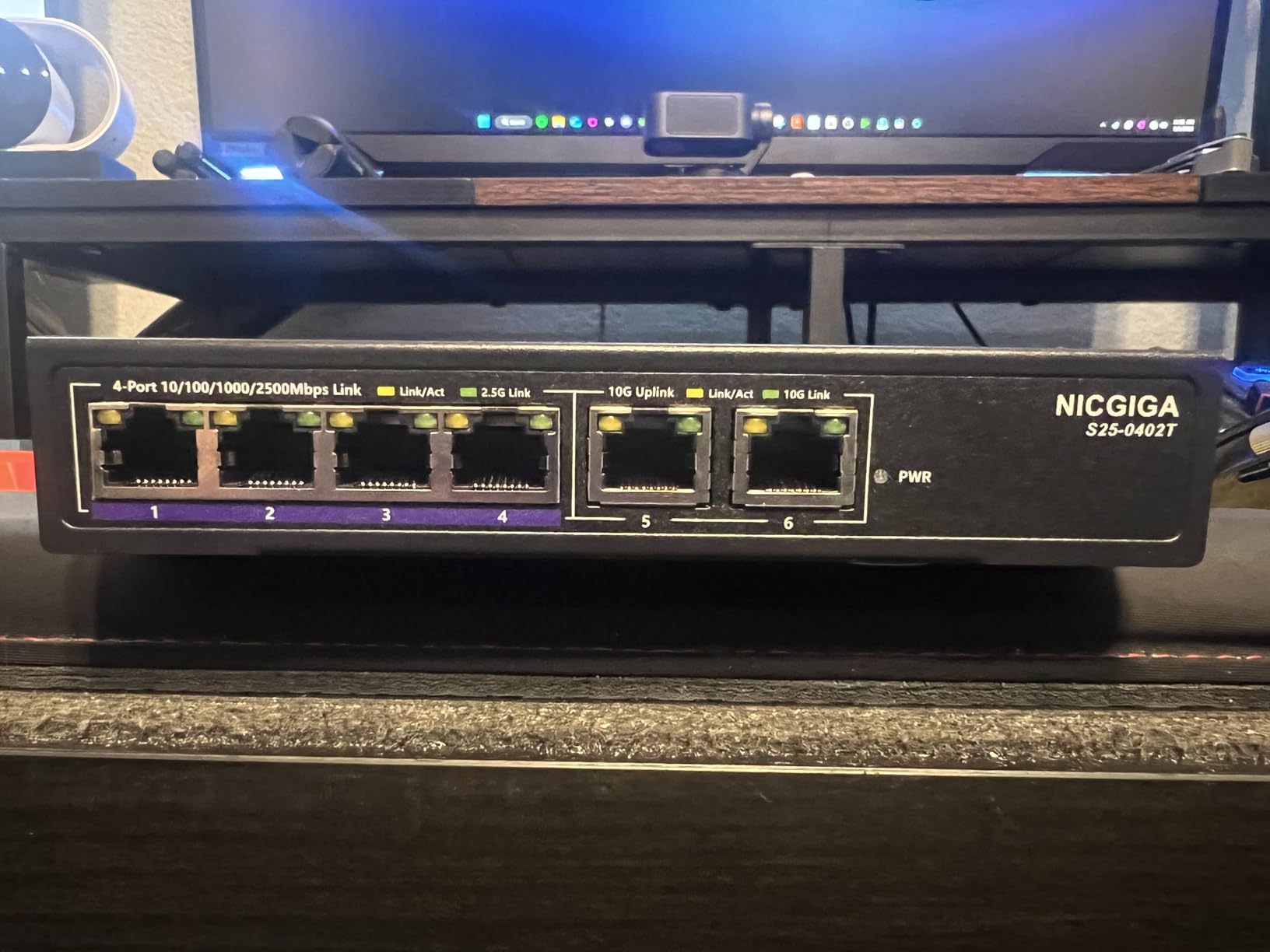 10Gbe Ethernet Switch Unmanaged with 2 x 10Gb RJ45 Ports + 8 x 2.5Gb Base-T Ports, Desktop/Wall Mount NICGIGA 10 Port 10Gbps Network Switch for Wireless AP, NAS, PC customer photo 1