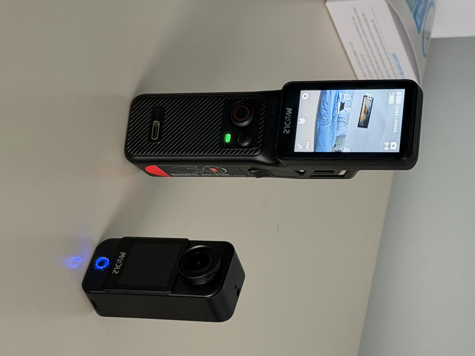 SJCAM C400 Vlogging Camera,64GB 4K Image,7H Power use,6-Axis Stabilizer,for Vlogs influencers,2.29'' Touch Screen,30M Waterproof Body Cam,Vlogging for YouTube,Black customer photo 1