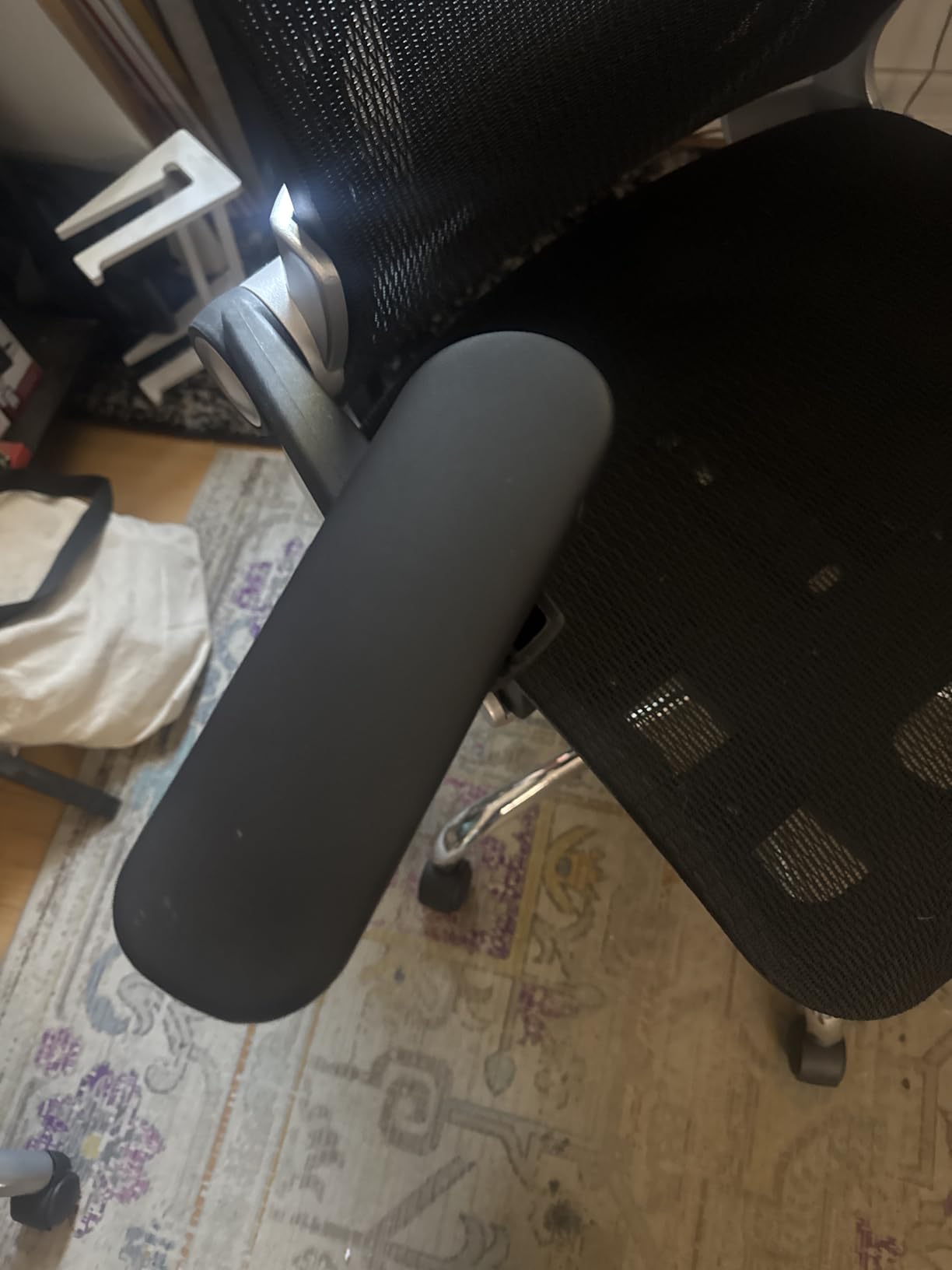 Ergonomic Office Chair, Mesh Seat Cushion with 3D Armrests and 3D Headrest, Adjustable Lumbar Support with 90-120° Rocking Function customer photo 2