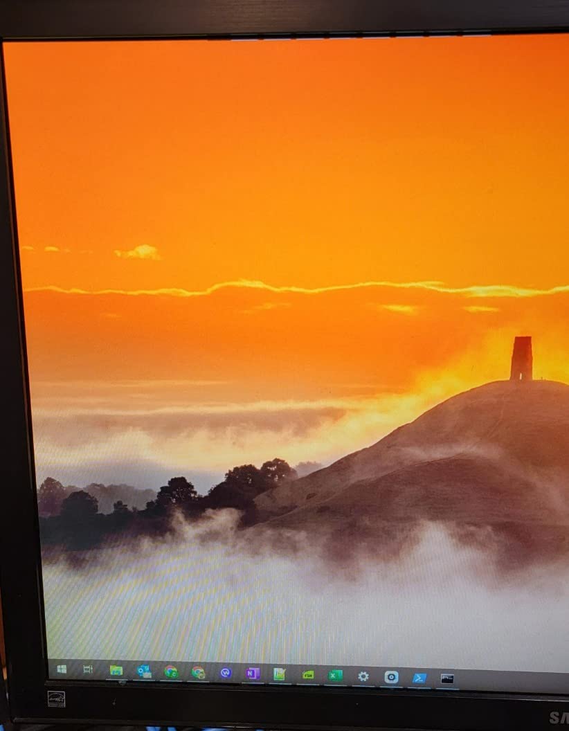 Lenovo ThinkPad Thunderbolt 4 Smart Dock Gen 2 7500, Multiple Display Support, Integrated 1M Thunderbolt 4 Cable, Remote Hardware Management, 40Gbps Data Speed, 100W Power Delivery, Black customer photo 2