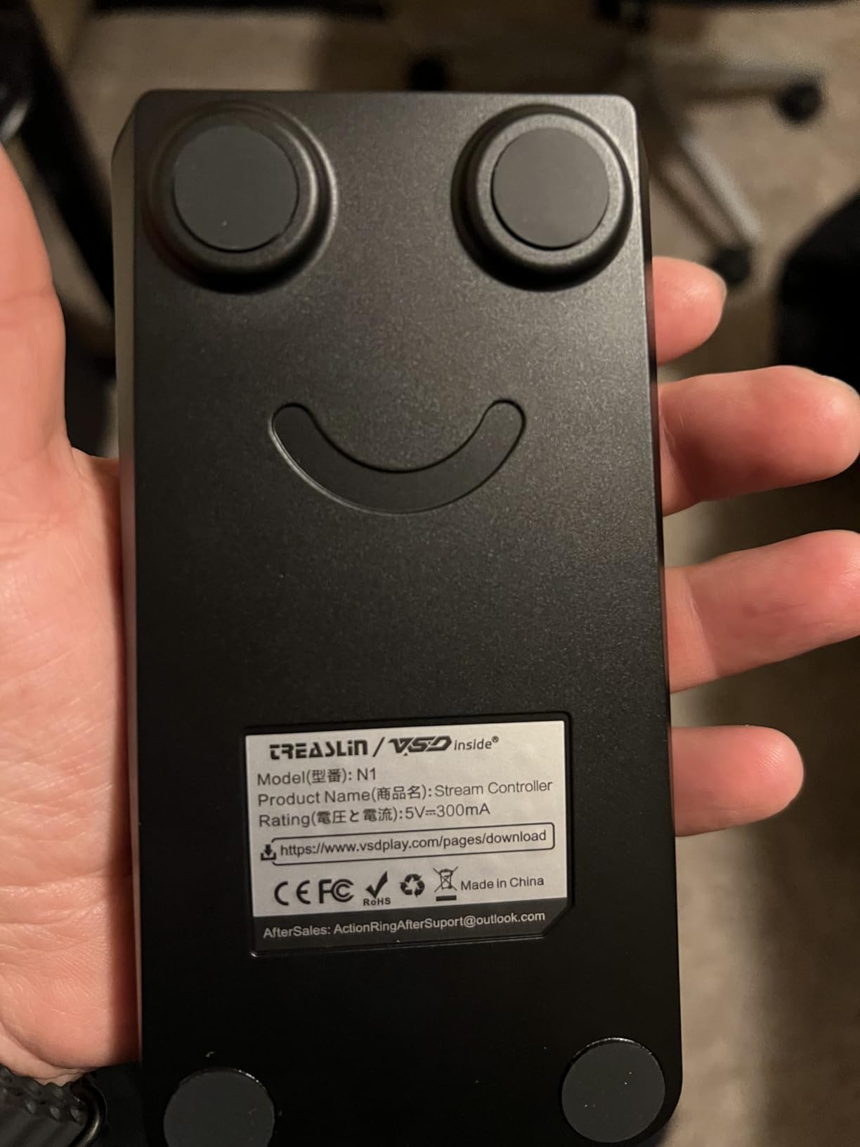 TreasLin VSDinside Stream Controller Deck with 18 Customizable Macro Keys to Trigger Actions in OBS Twitch YouTube for Content Creators Stream Dock Compatible with PC & Mac N1 Black Macro Keypad customer photo 2