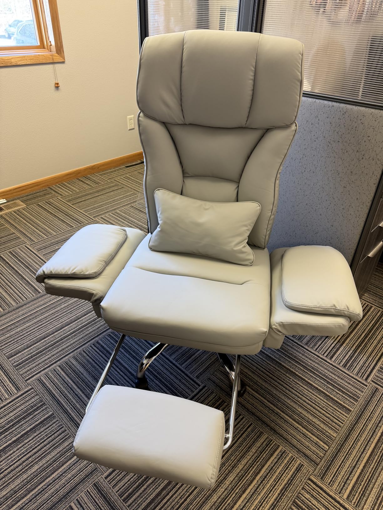 FelixKing Big and Tall Office Chair, 400LBS Wide Leather Executive Chair, Reversible Armrest for Pets Criss Cross Legged customer photo 2