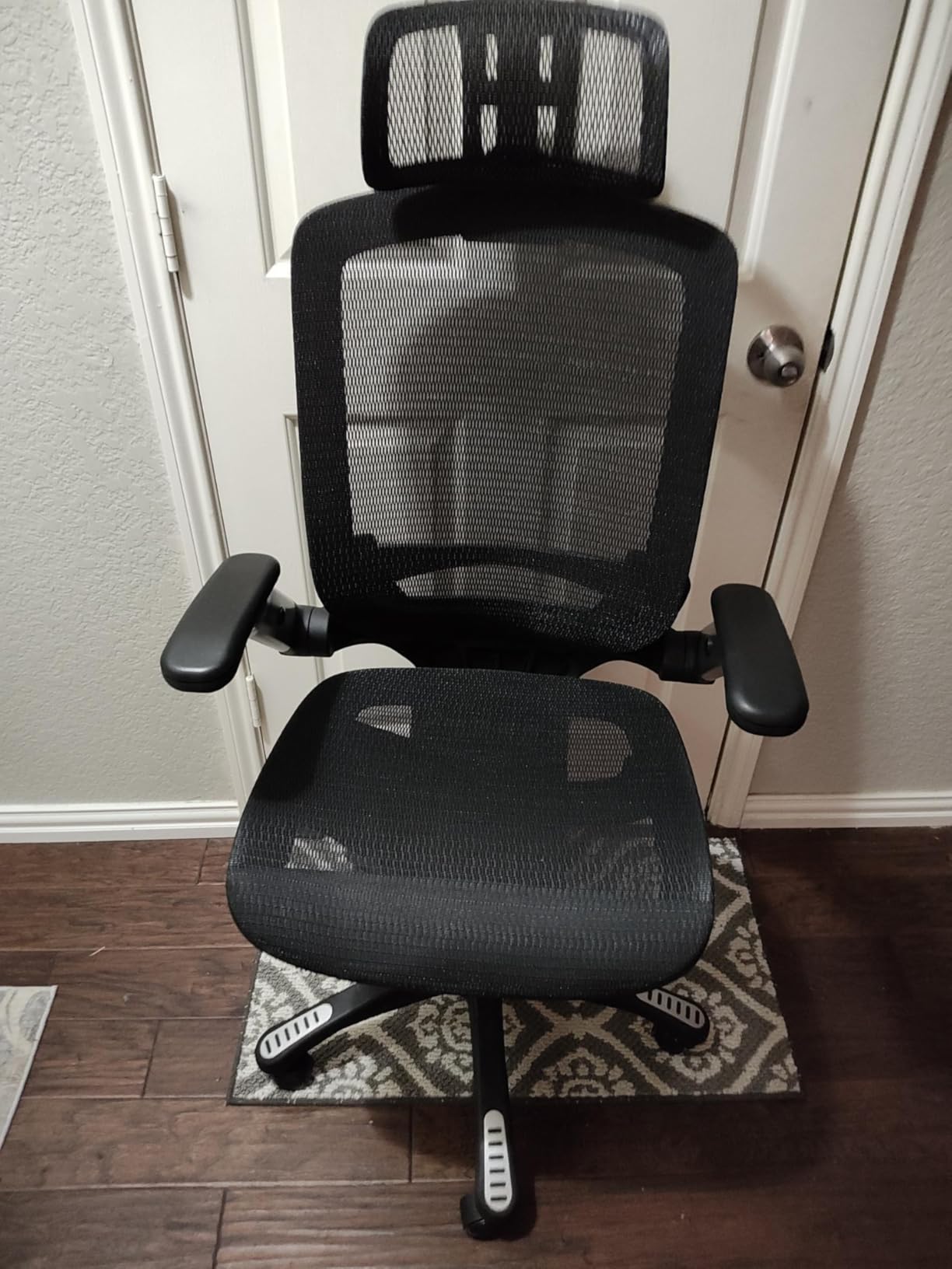 GABRYLLY Ergonomic Office Chair, Big and Tall Mesh Chair with Adjustable Lumbar Support, 5D Arms & Wide Seat, 135° Recline Home Desk Computer Chairs for Work Gaming, Heavy Duty, 400LBS - Black customer photo 1