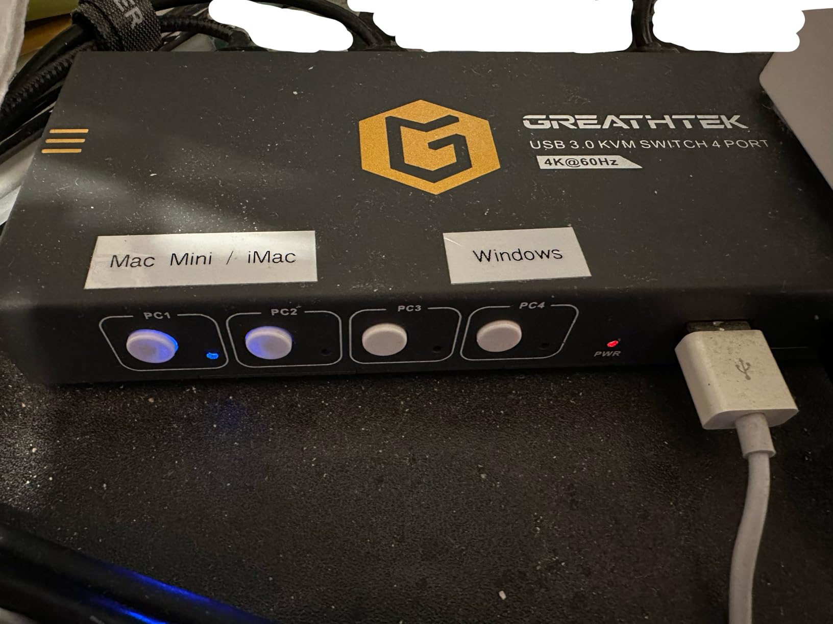 HDMI+Displayport KVM Switch 2 Monitors 2 Computers 8K@60HZ Dual Monitors KVM Switcher for 2 PC/Laptops Share Mouse Keyboard and 2 Screens,with USB3.0 Ports/Wired Controller EDID Adapative customer photo 1