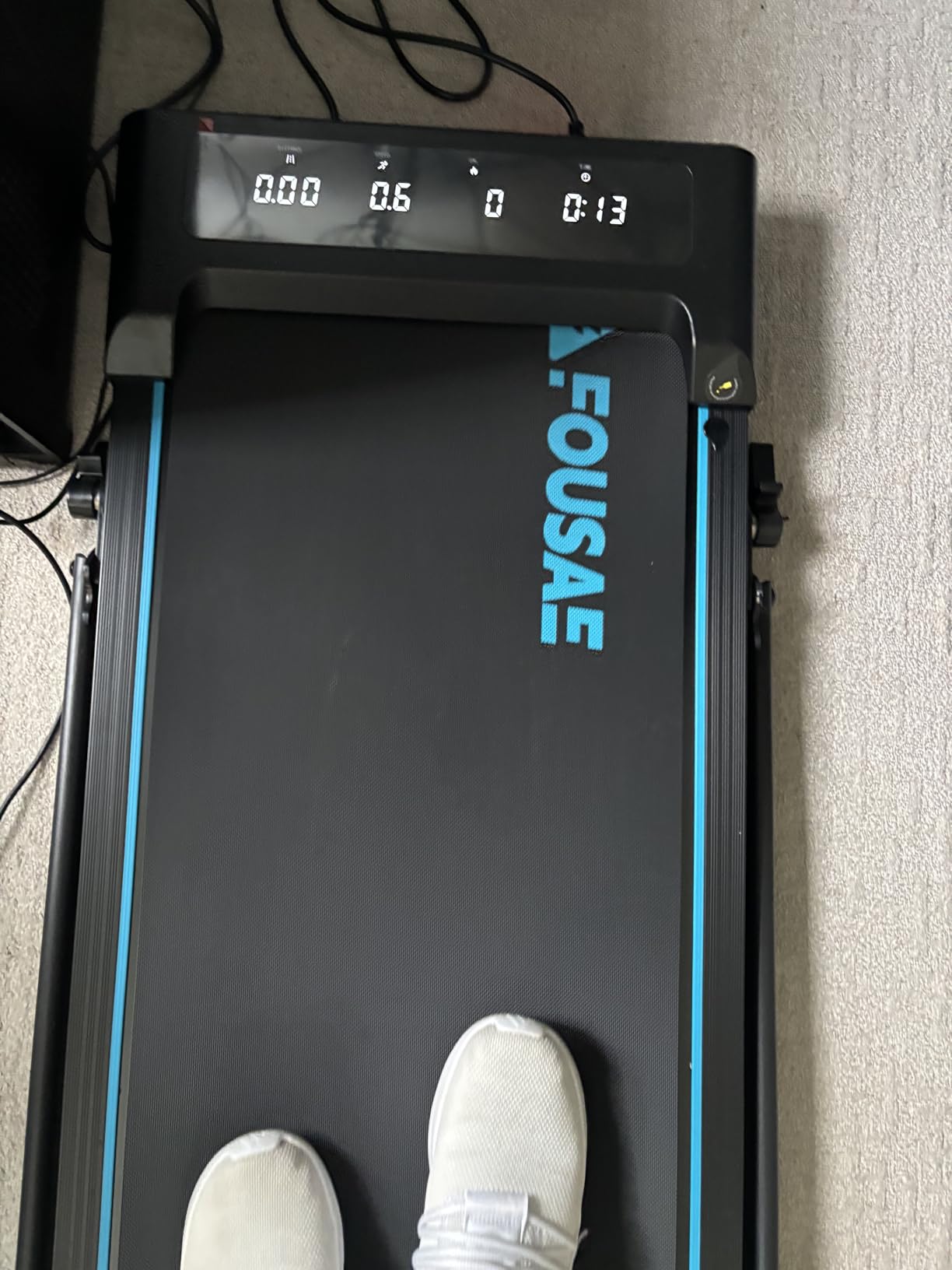 Walking Pad with 10% Incline Treadmills for Home, 4 in 1 6.2MPH Walking Pad Under Desk Treadmill with Full Screen LED Display, 2.75HP Brushless Drive, 12 HIIT Programs, 350 LBS Weight Capacity customer photo 2