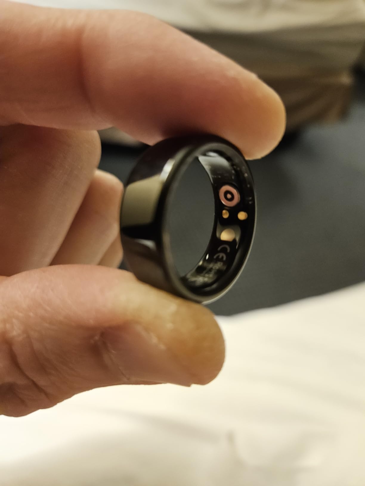 Smart Ring with Sleep Monitoring, Step Counting, Heart Rate, Blood Oxygen for iOS and Android, No Subscription Fee, IP68 Waterproof Health Tracker customer photo 2