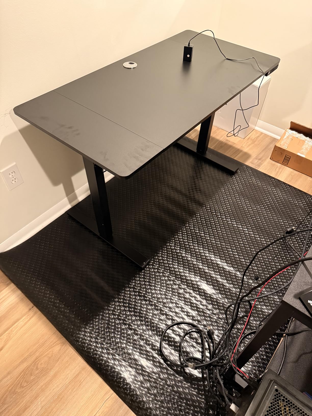 Electric Standing Desk Adjustable - 60 x 30 Inch Sit Stand Desk with Flip-Top Cable Management, Mouse Pad, Clamp Power Strip, Dual-Beam Frame, 3 Memory Preset customer photo 2