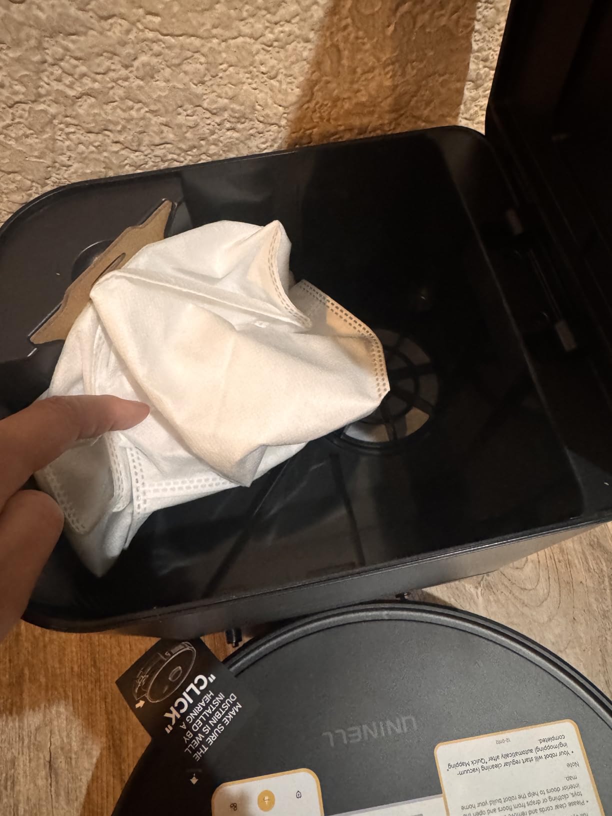 Robot Vacuum and Mop Combo with Self-Emptying, Robotic Vacuum Cleaner 7000Pa & LiDAR Navigation, 180 Mins,90 Days Capacity, Home Mapping, for Pet Hair/Hard Floors/Carpets, App/Alexa Control customer photo 1