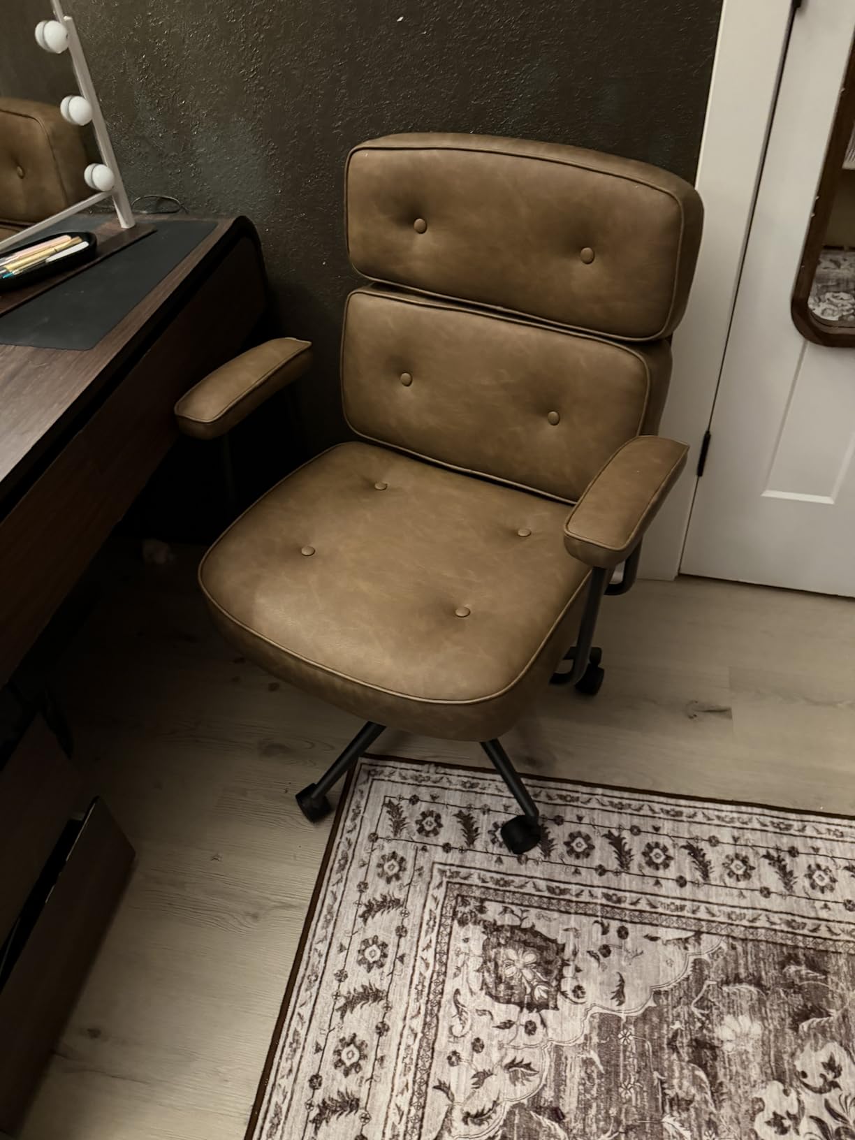 OLIXIS Ergonomic Home Office Desk Chair, PU Leather Computer Chair with Lumbar Support Adjustable Height Rolling Swivel Executive Task Armrests Chair, Modern Brown customer photo 1