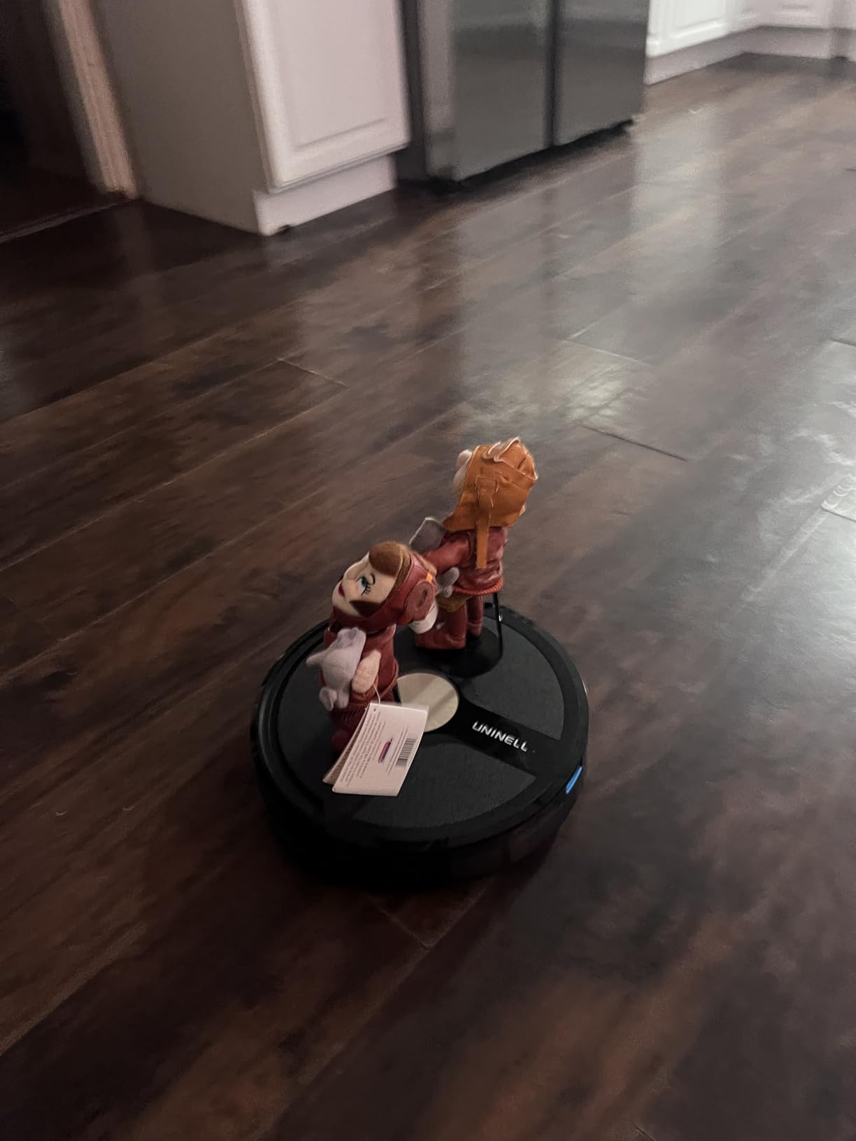 Robot Vacuum and Mop Combo,5000Pa Robotic Vacuum Cleaner,180mins Runtime Vacuum Robot with App/Remote/Alexa Control, Ideal for Hard Floor/Carpet/Pet Hair, Self-Charge,Schedule Clean(UR1) customer photo 1