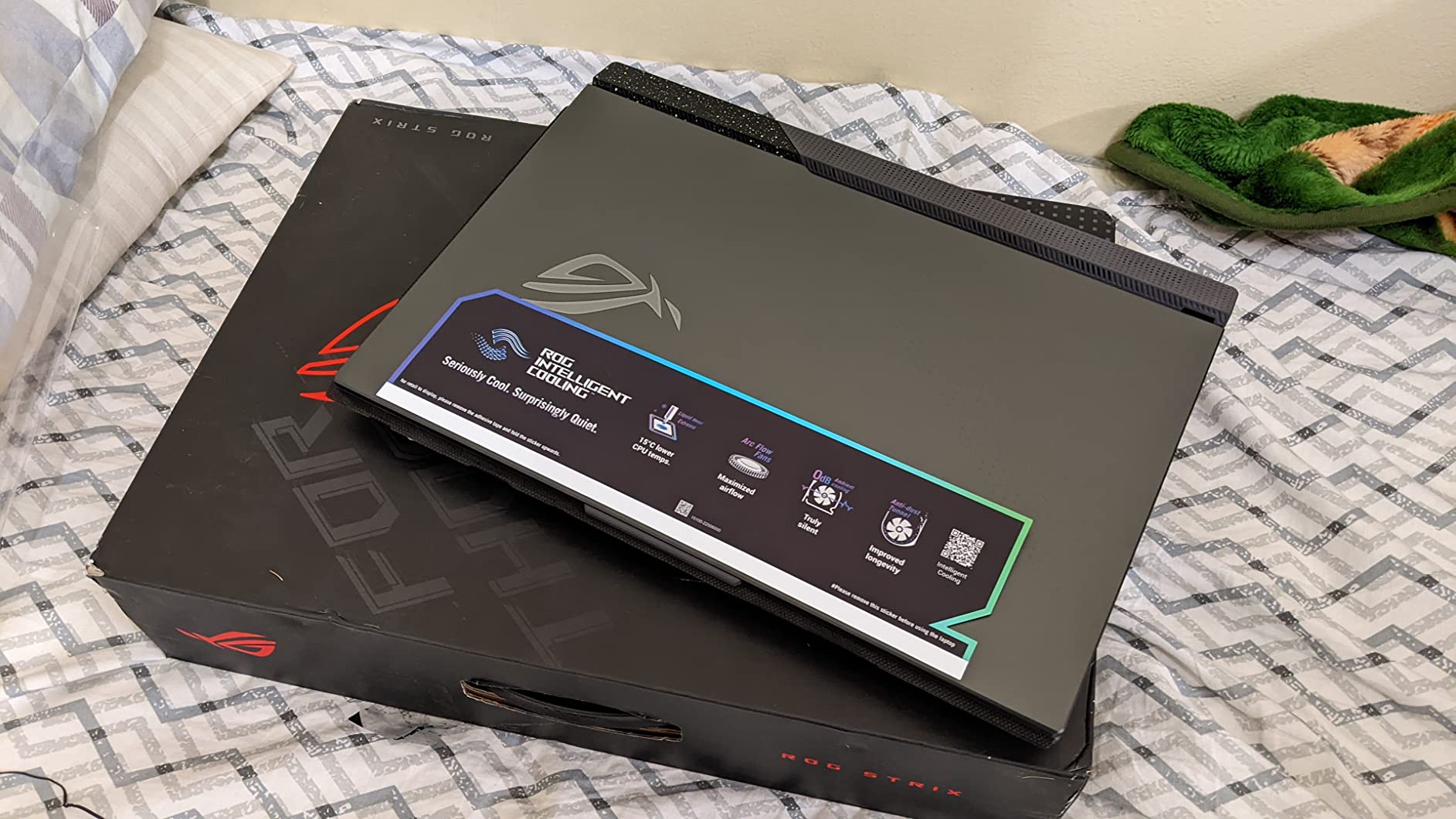 ROG Strix G17 (2023) Gaming Laptop, 17.3