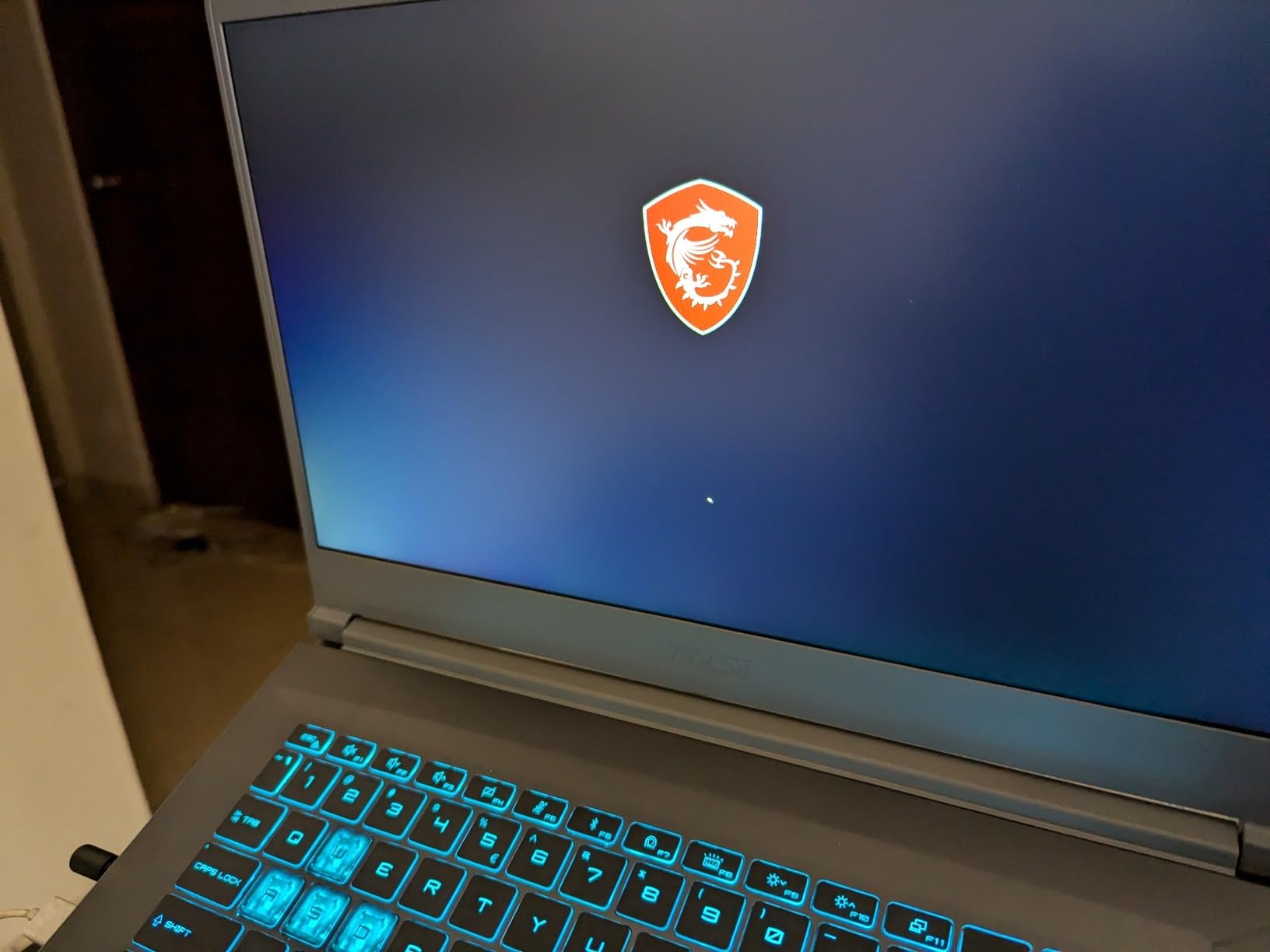 msi Thin A15 15.6