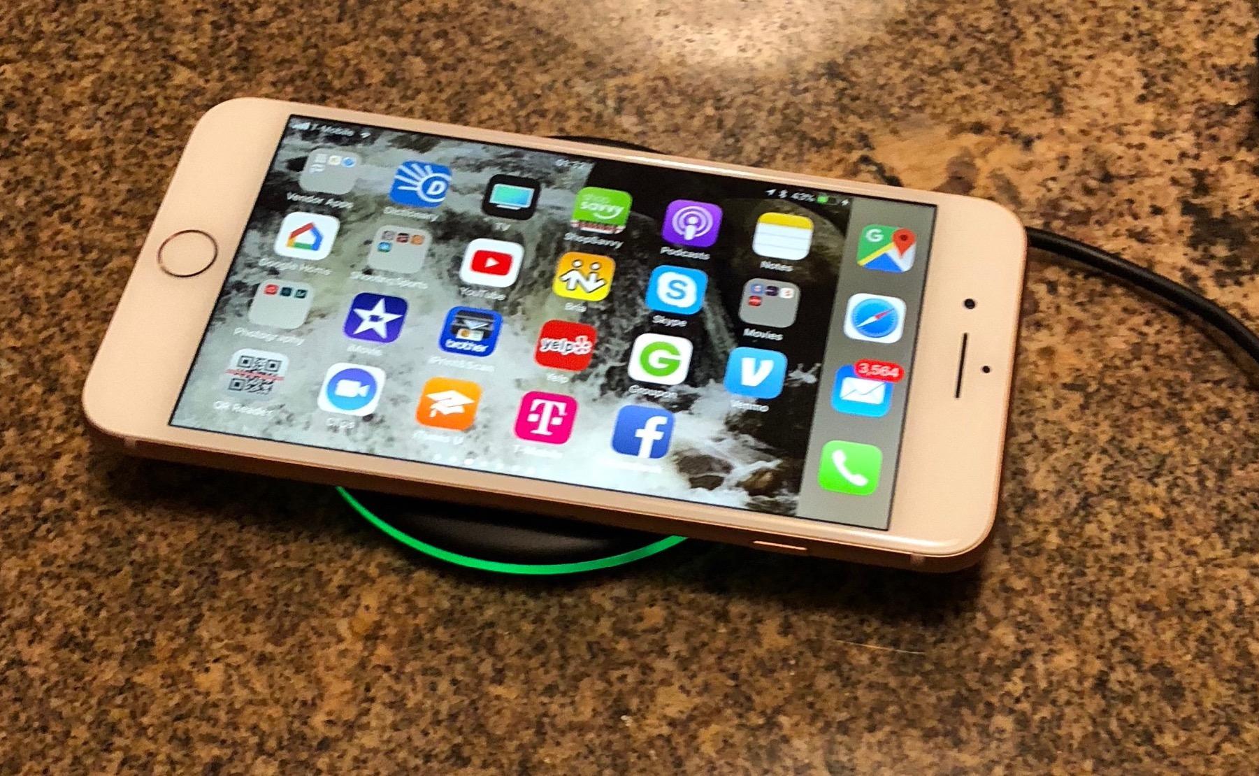 Yootech Wireless Charger, 10W Max Wireless Charging Pad Compatible with iPhone 17/17 Pro/17 Pro Max/Air/16/15/14/13/SE 2022/12/11, Samsung Galaxy S25/S24/S23, for AirPods Pro 3 (No AC Adapter) customer photo 1