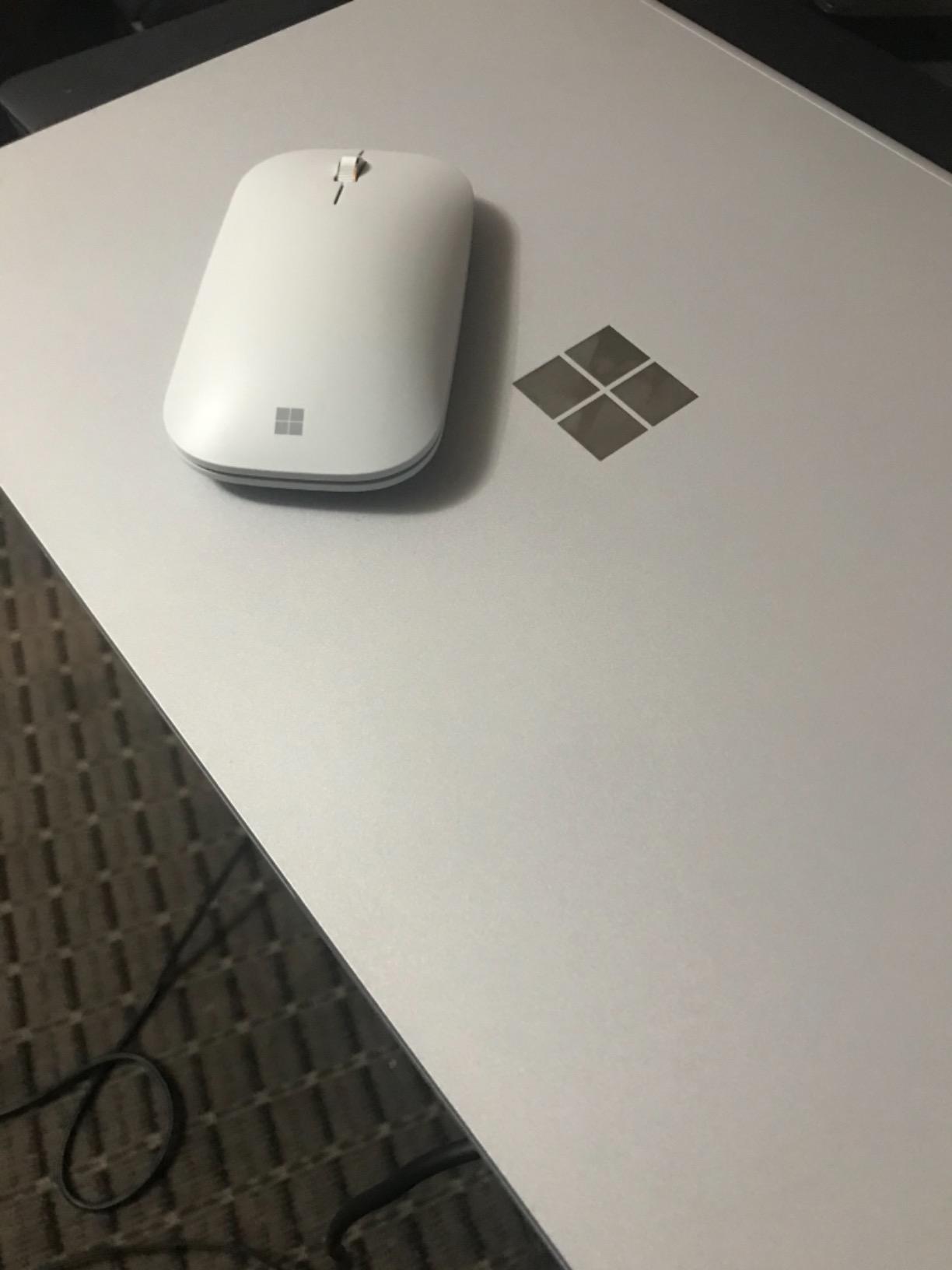 Microsoft Surface Mobile Mouse (Silver) - KGY-00001 customer photo 2